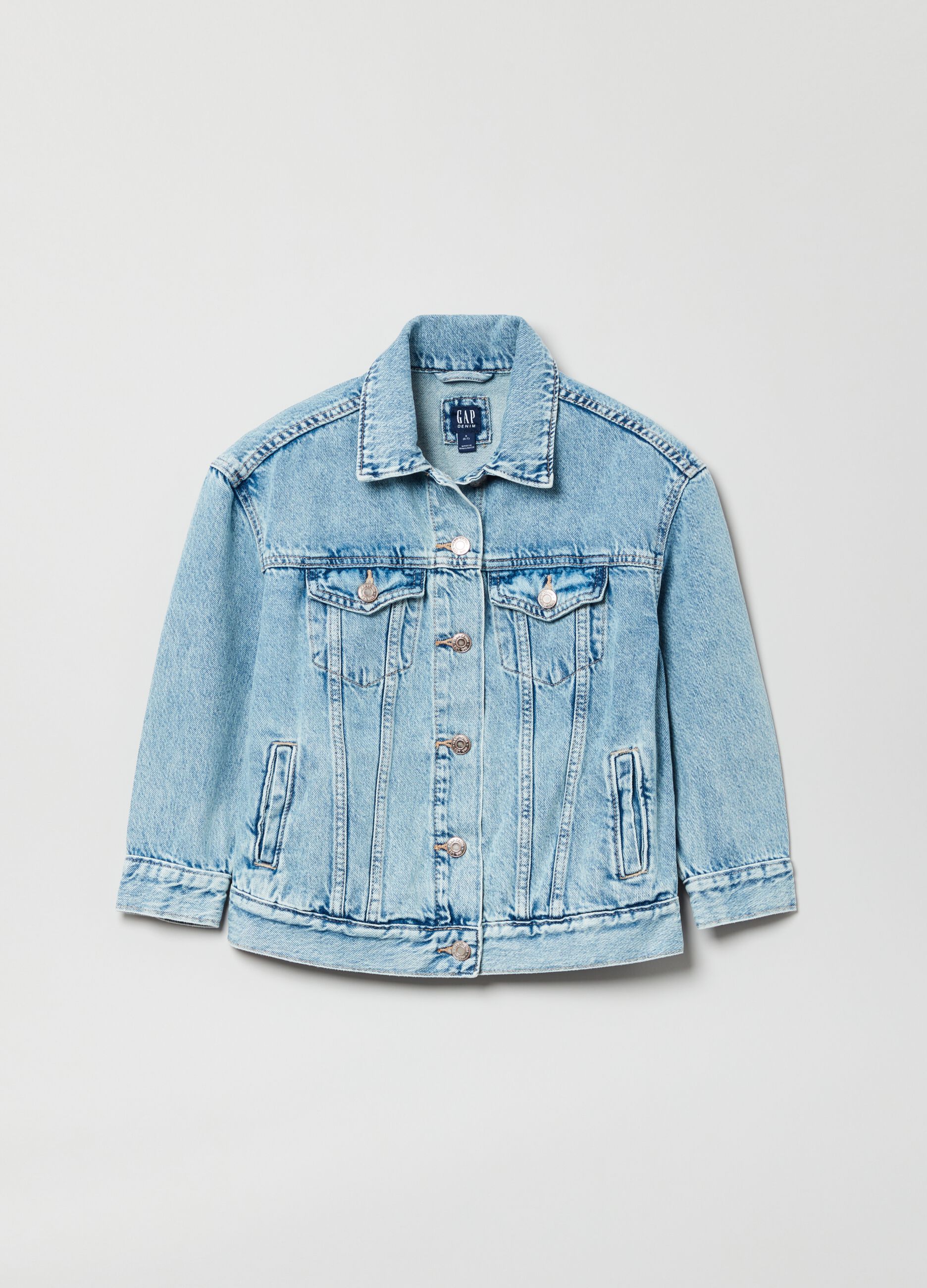 Denim jacket with pockets