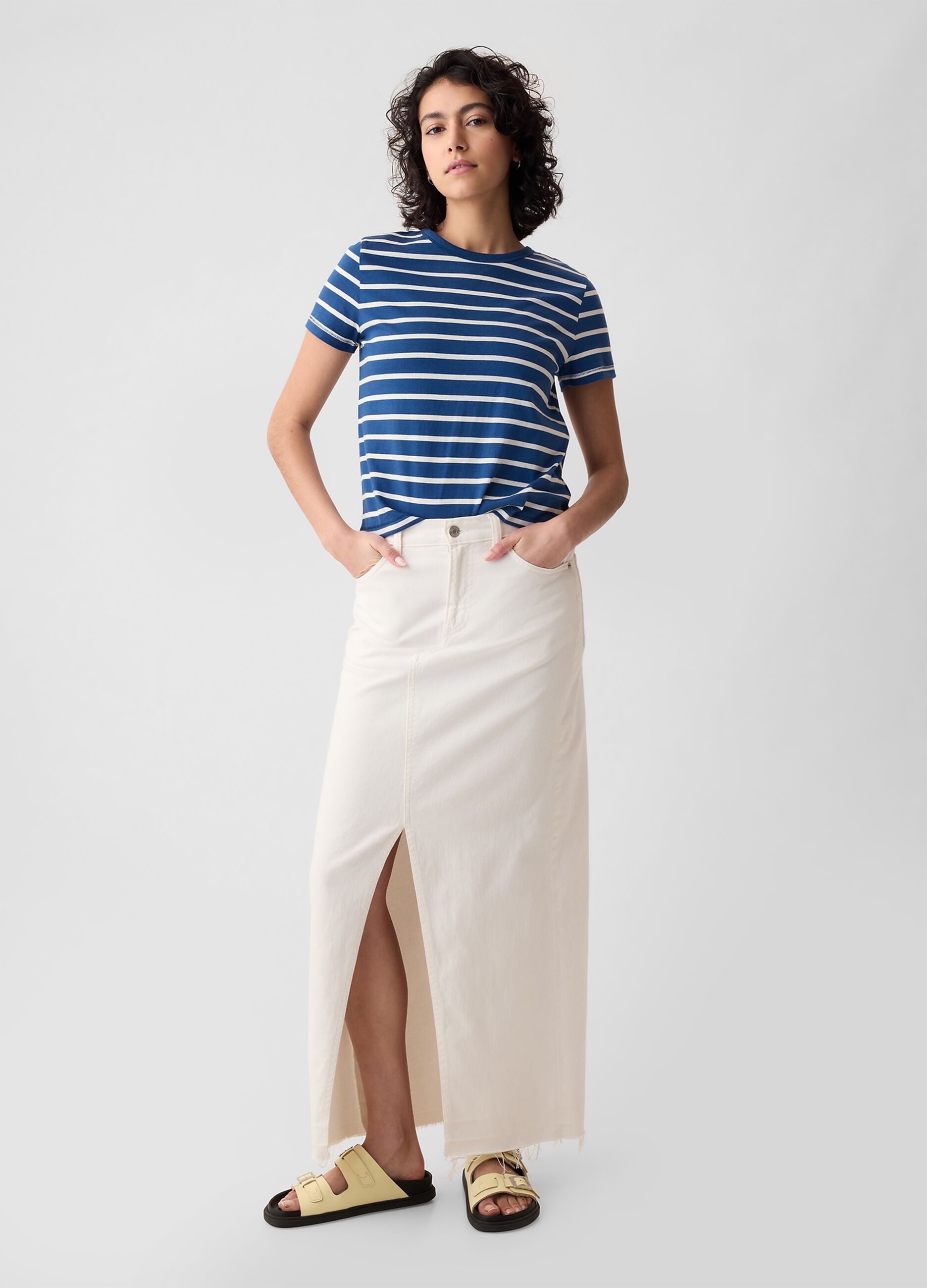 T-shirt in cotone bio con scollo rotondo_1