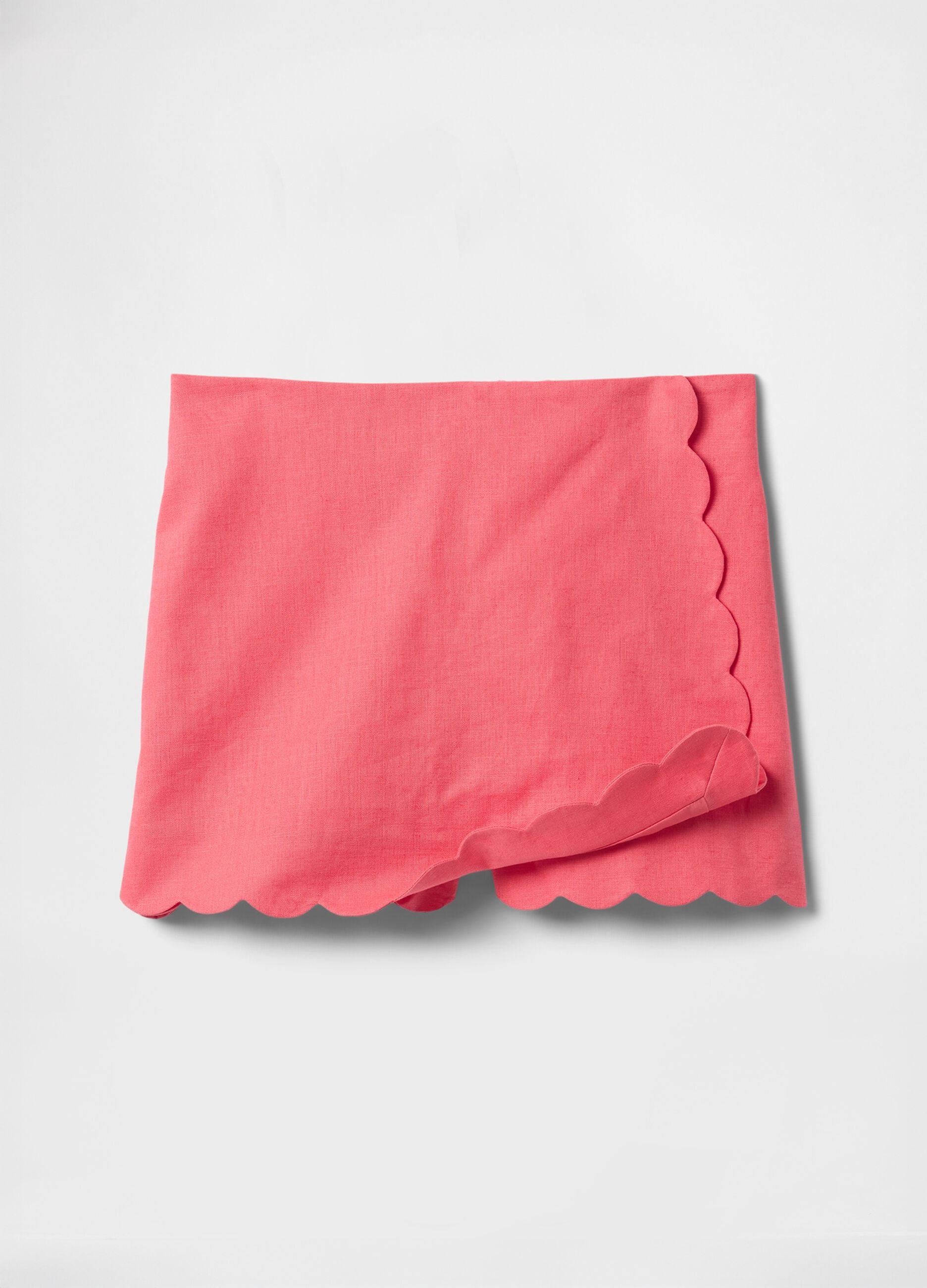 Completo corto rosa con bordi smerlati_3