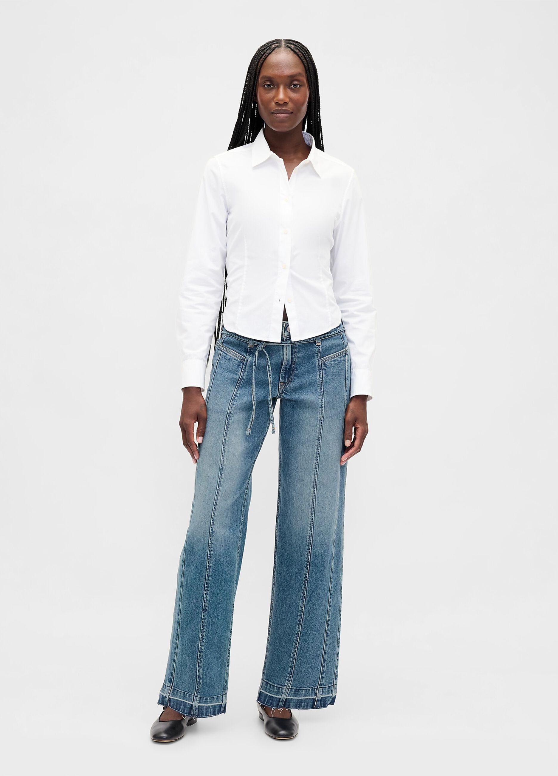 Pantaloni denim blu a gamba larga