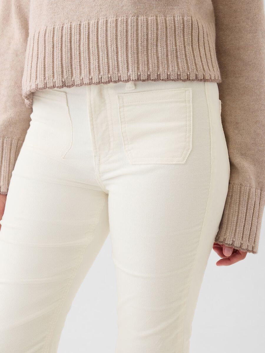 Pantalone flare fit a vita alta in corduroy Donna_4