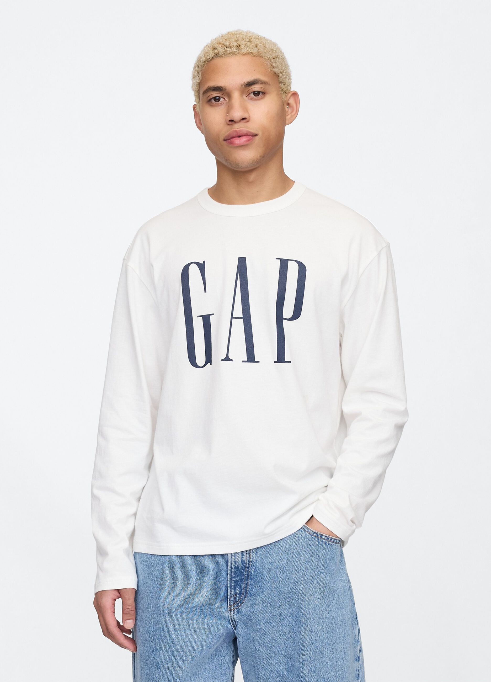 T-shirt bianca a maniche lunghe con logo Gap