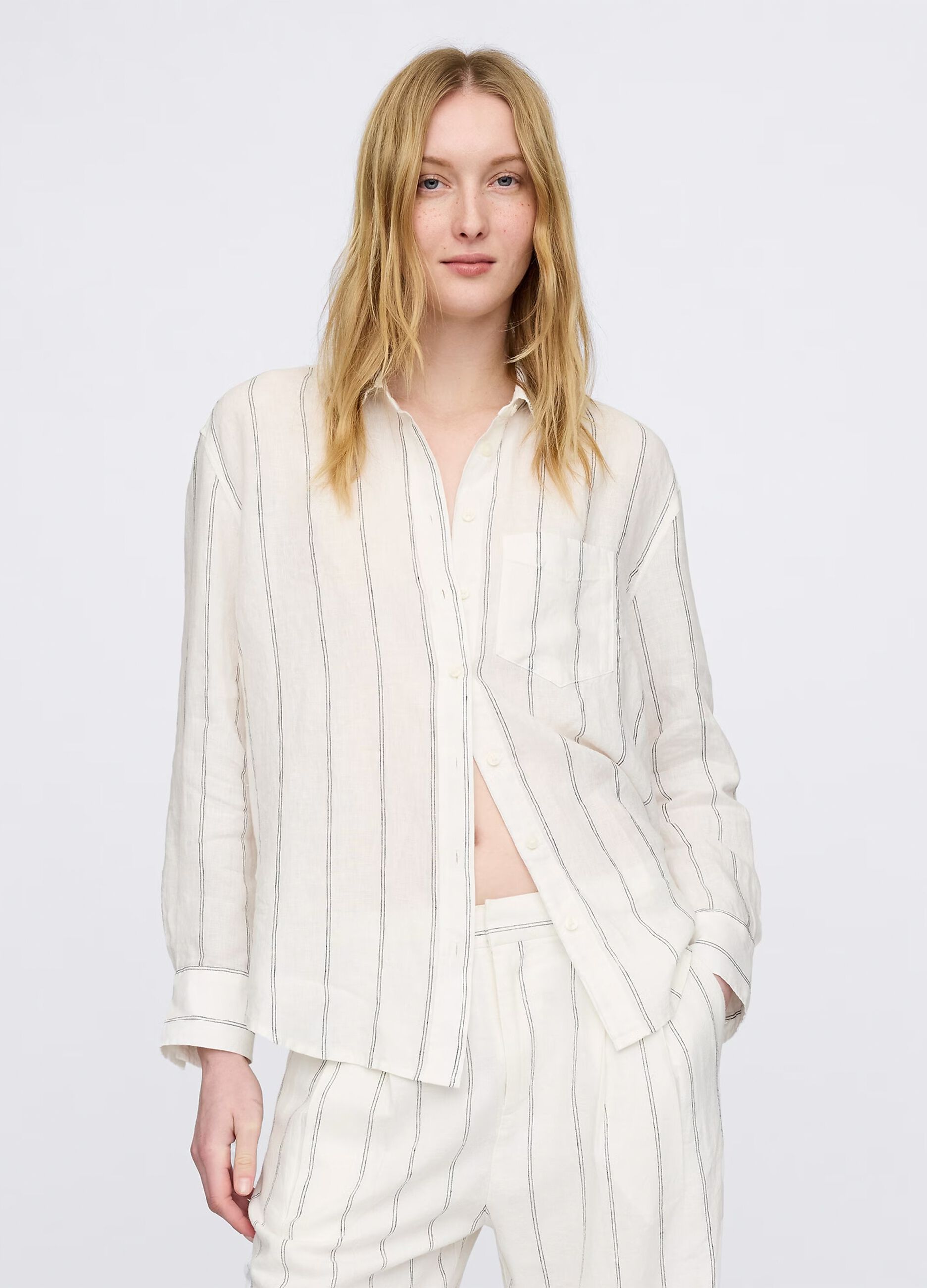 Wide white striped shirt in 100% linen