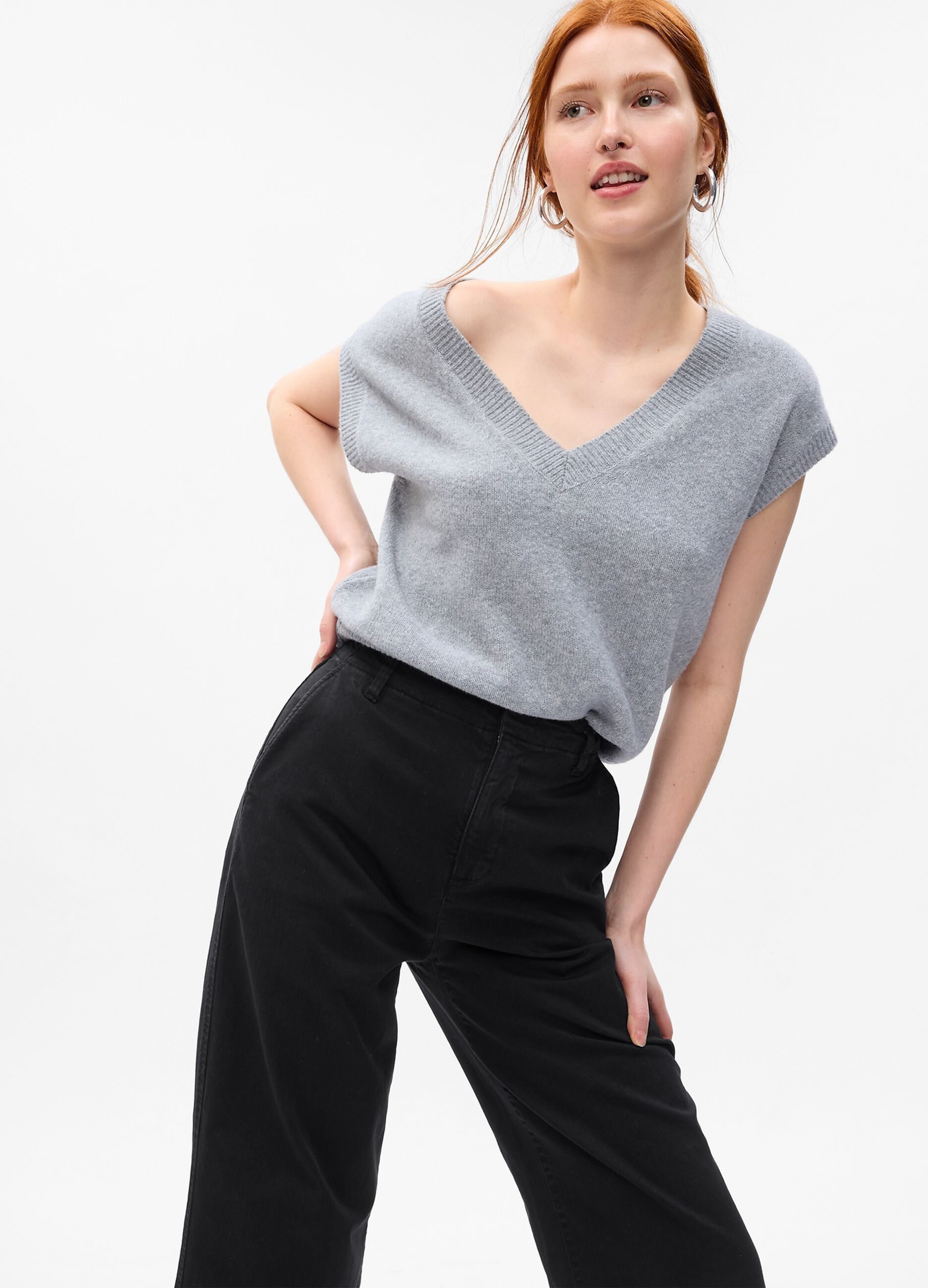 Pantaloni loose fit con vita media_3