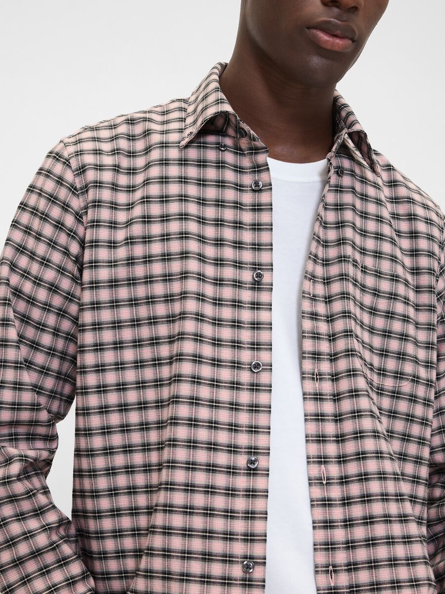 Camicia rosa a quadri elasticizzata Uomo_3