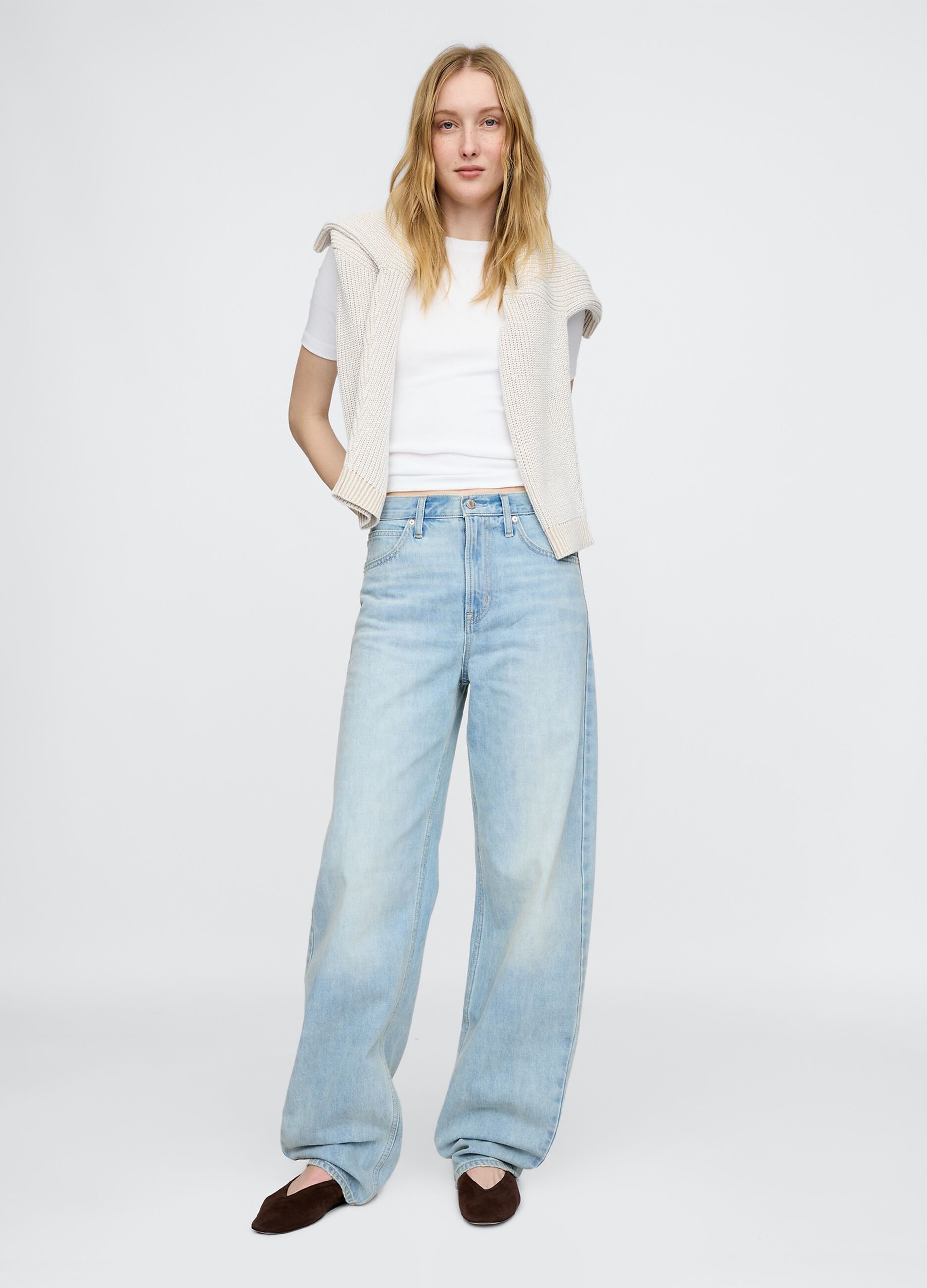 Maglietta elasticizzata a maniche corte