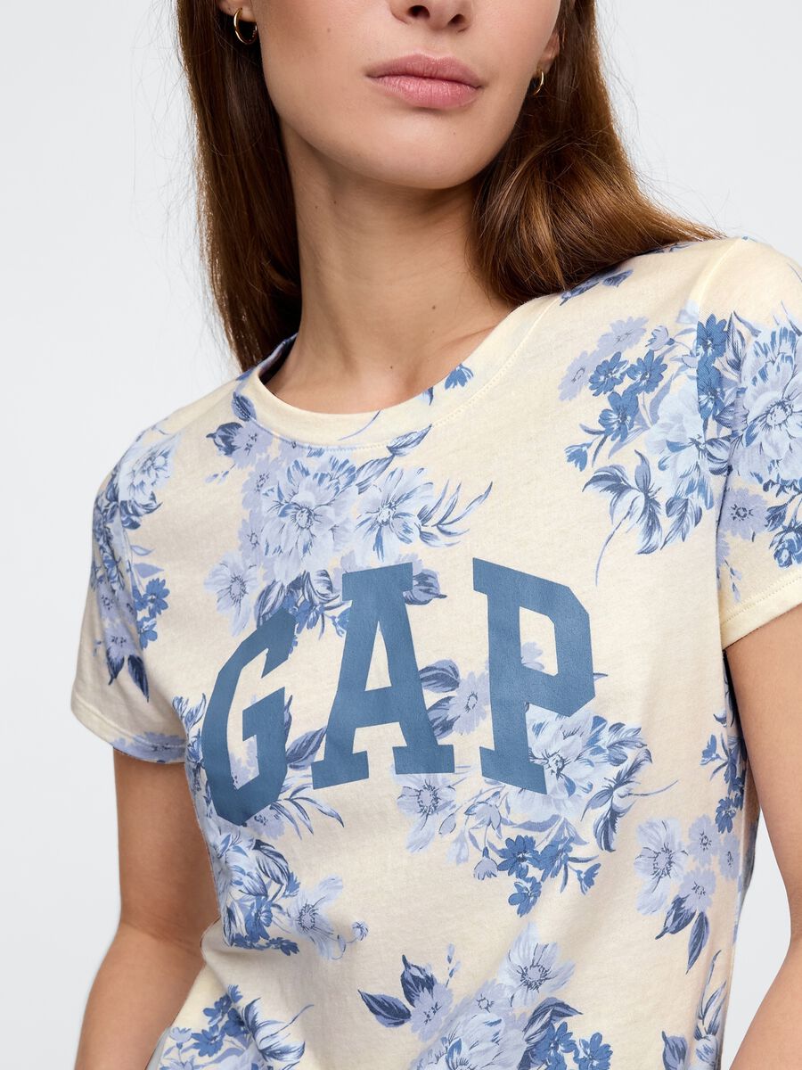 Short-sleeve T-shirt with Gap logo and floral print Woman_3