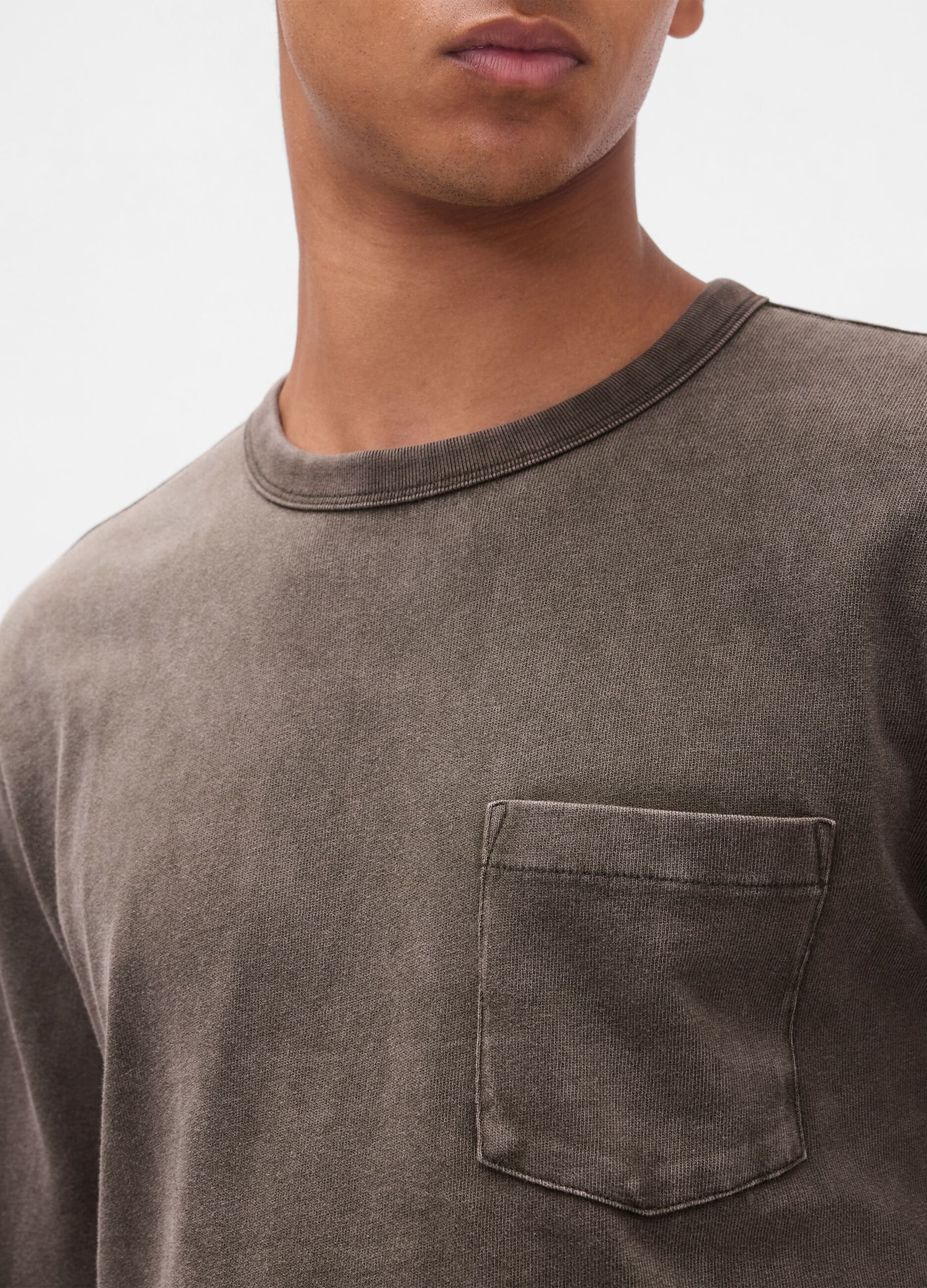 Brown long-sleeve cotton shirt_3
