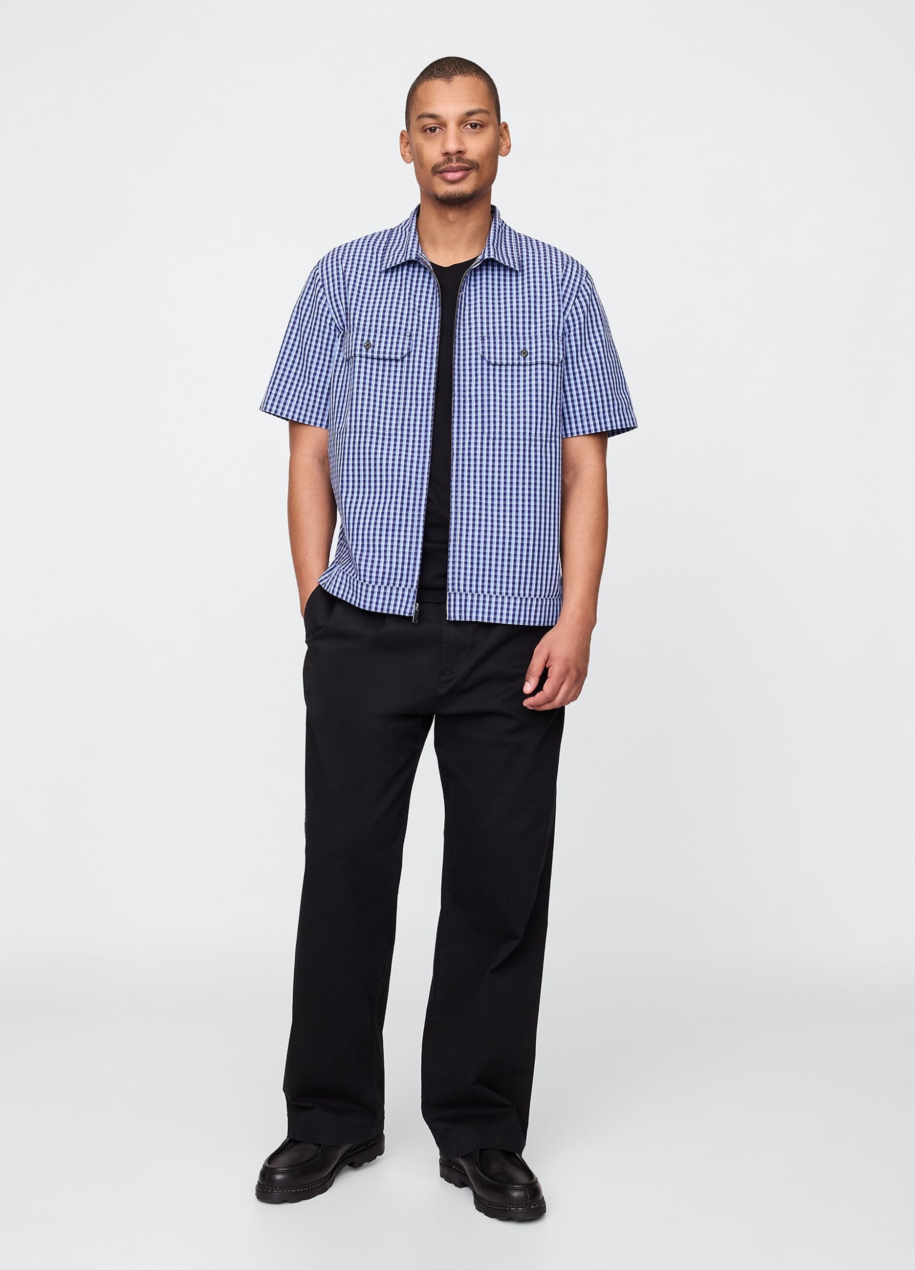 Blue checked short-sleeve shirt_1