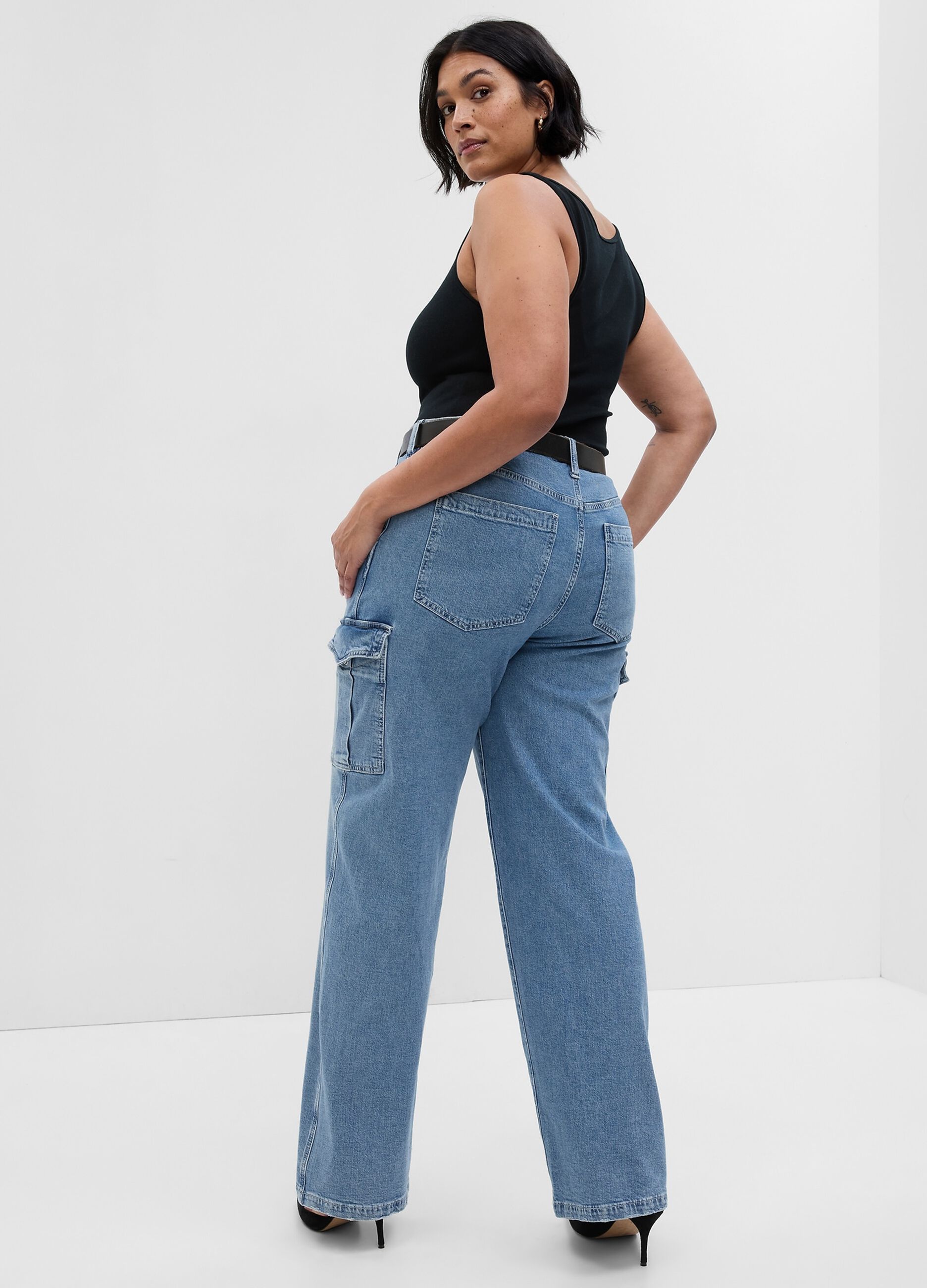 Loose-fit cargo jeans with mid-rise waist_4