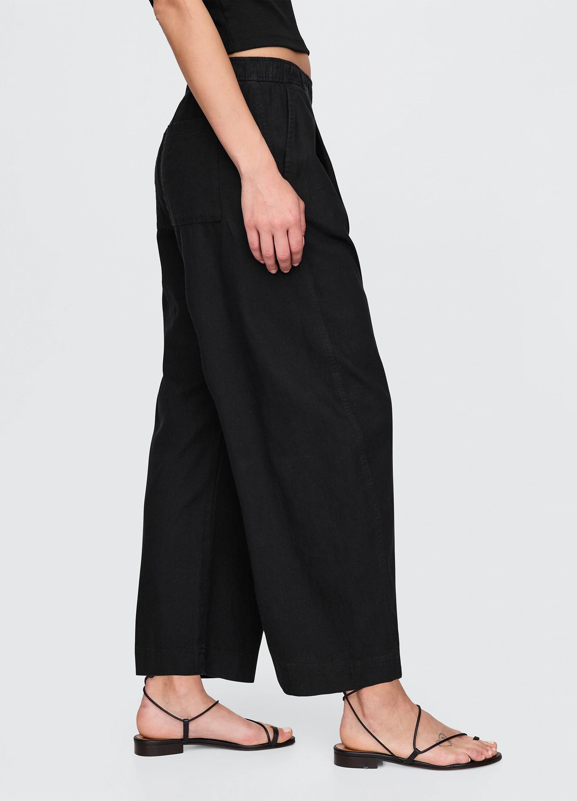 Pantaloni ampi neri in lino e viscosa_3