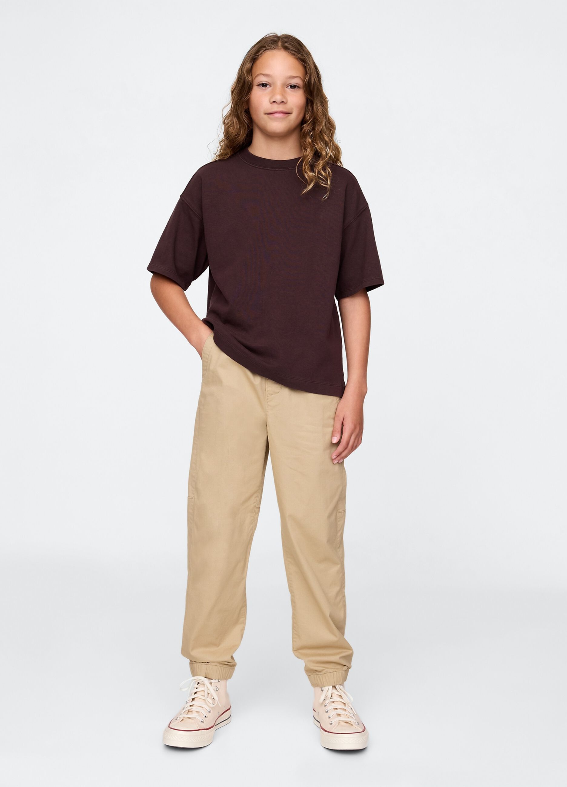Pantaloni beige elasticizzati per bambino