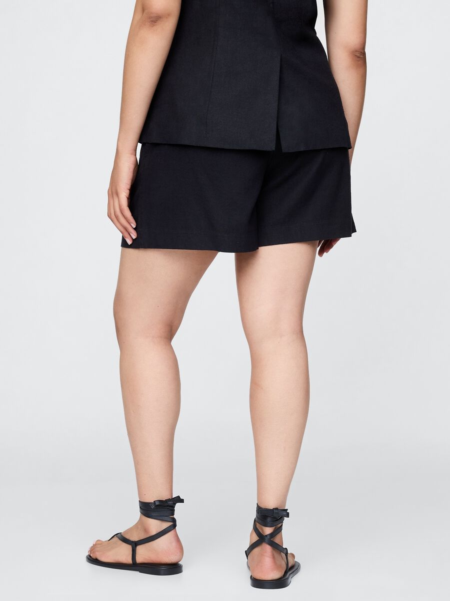 Completo nero estivo con gilet e shorts Donna_5