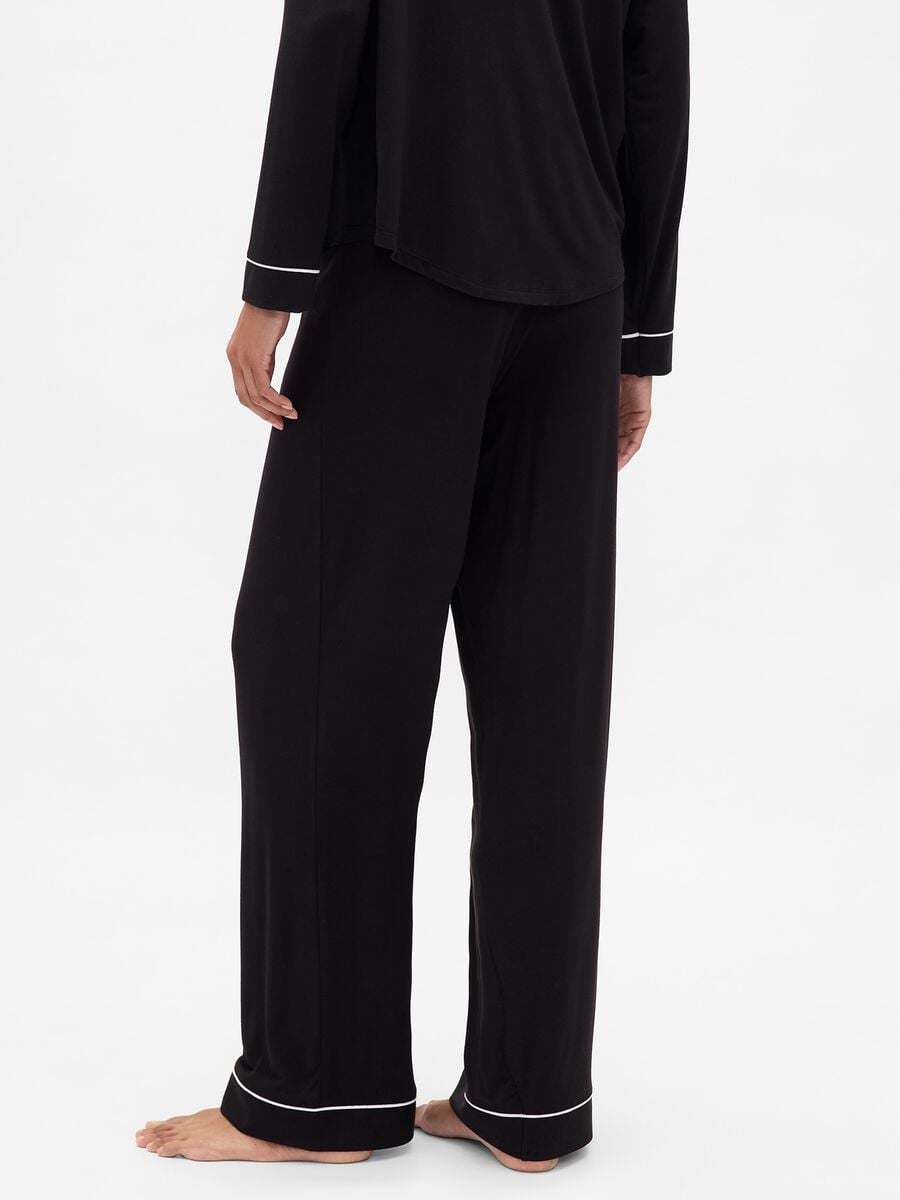 Pantalone pigiama con piping a contrasto Donna_2