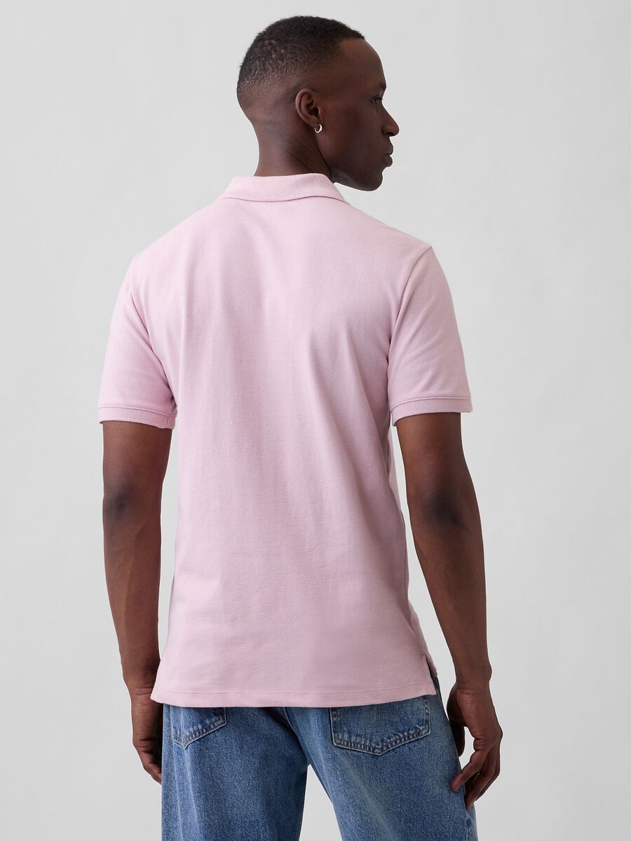 Polo a maniche corte in cotone con logo GAP Uomo_1