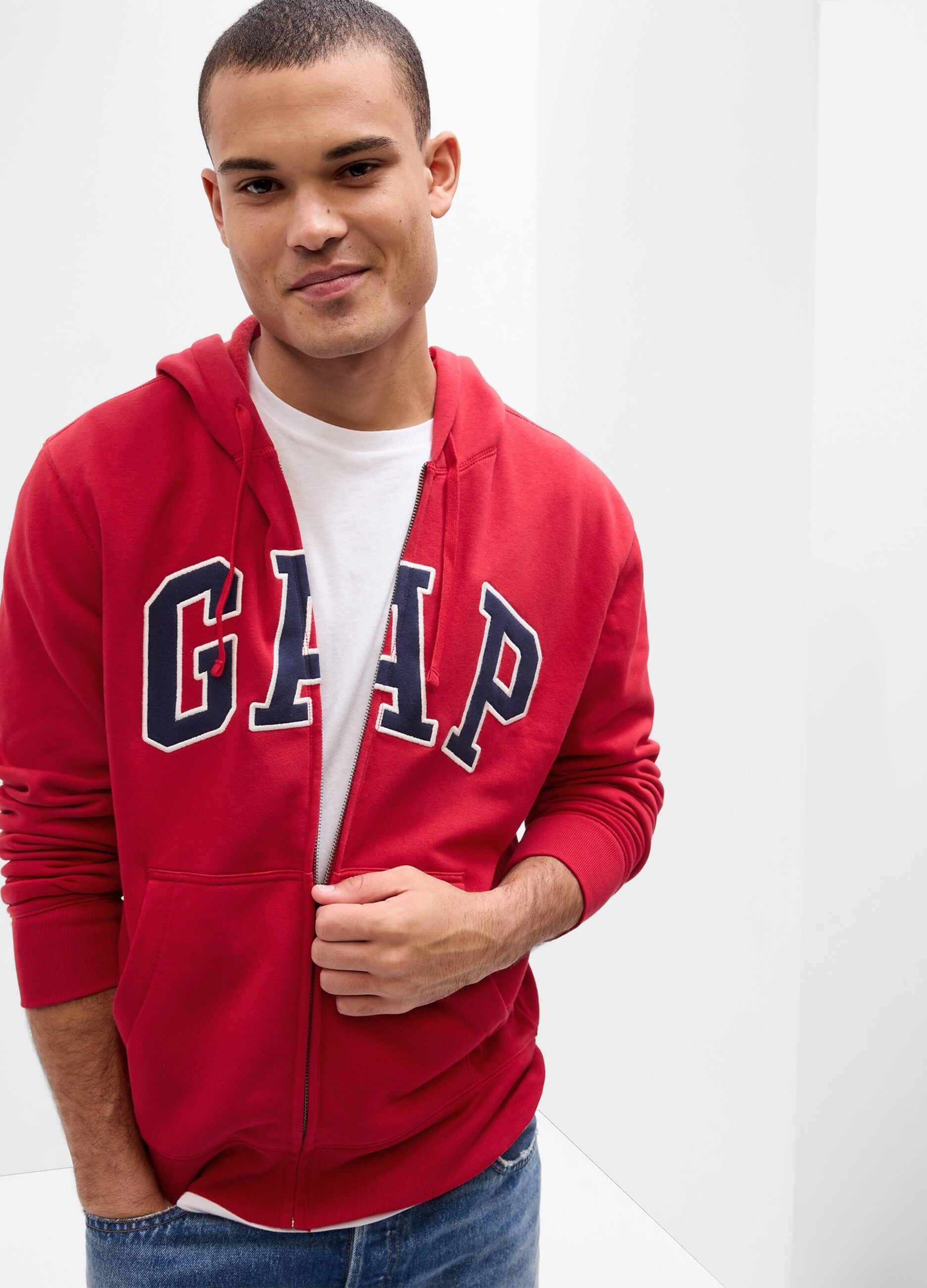 Felpa con logo GAP, cappuccio e zip in misto cotone
