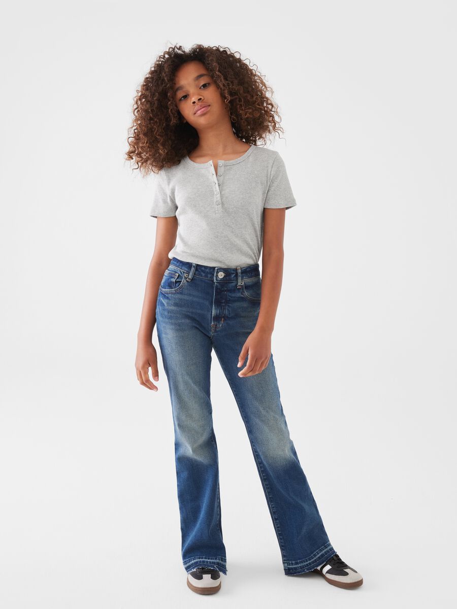 Jeans flare fit a vita alta Bambina_0