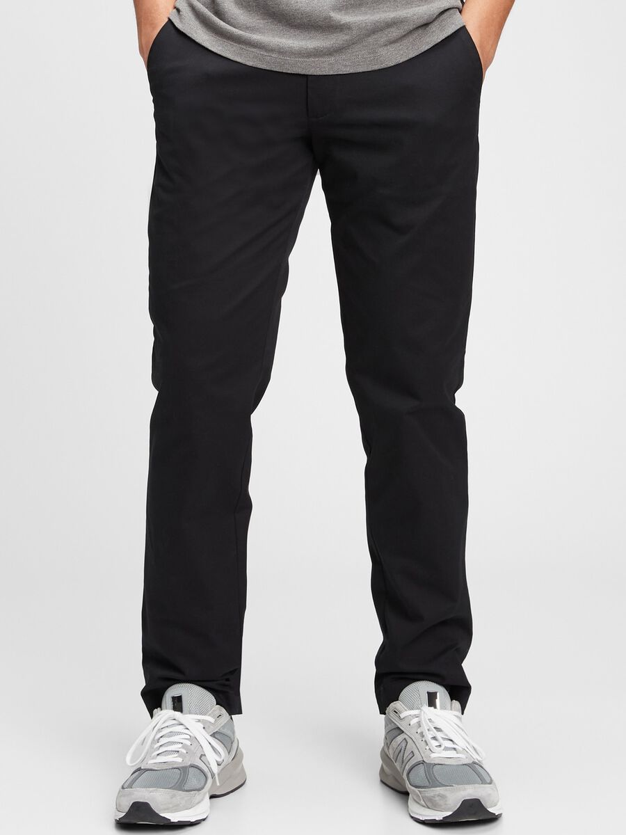 Straight-fit chino trousers in stretch cotton Man_0