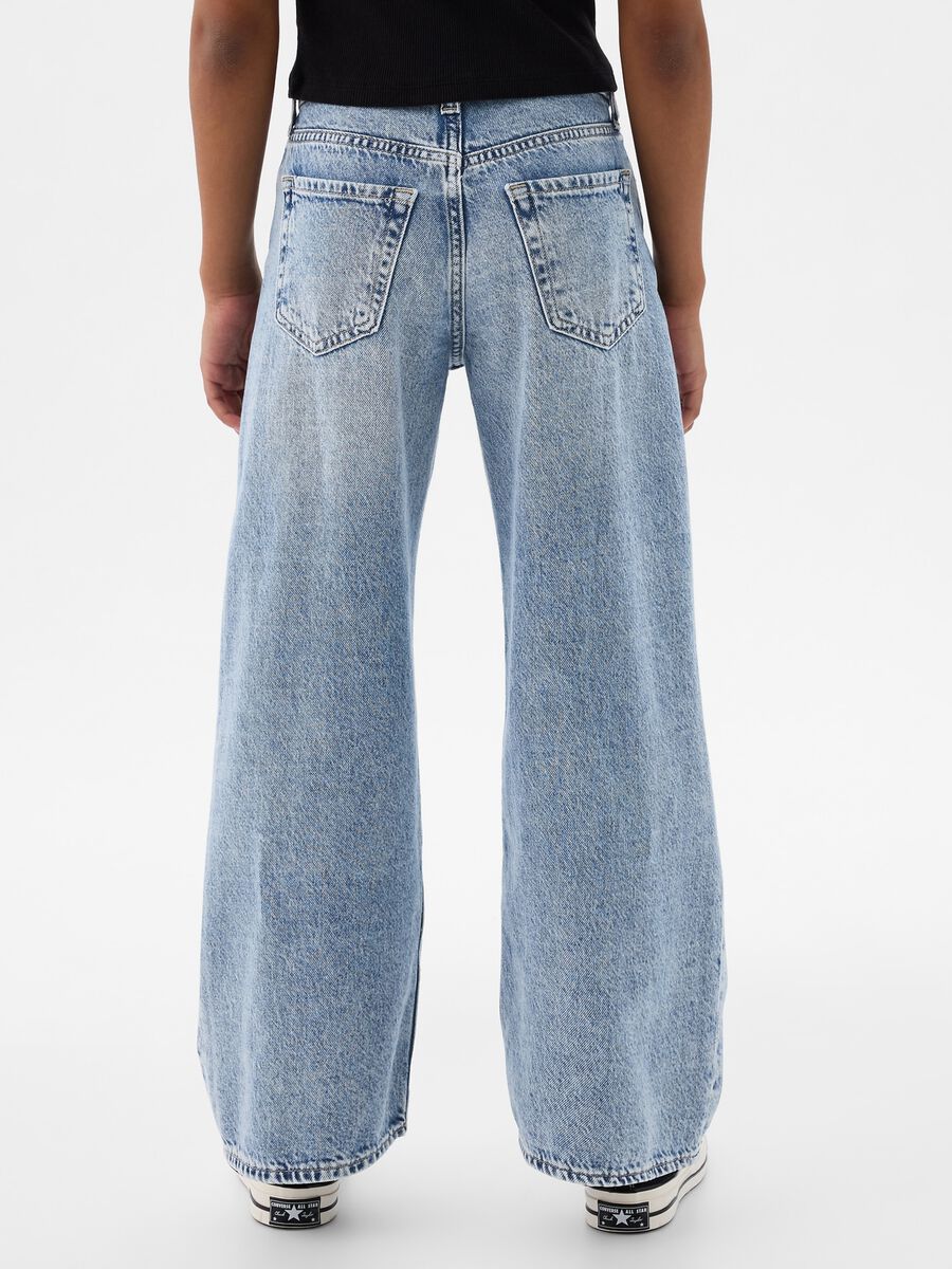 Jeans larghi in denim Bambina_2