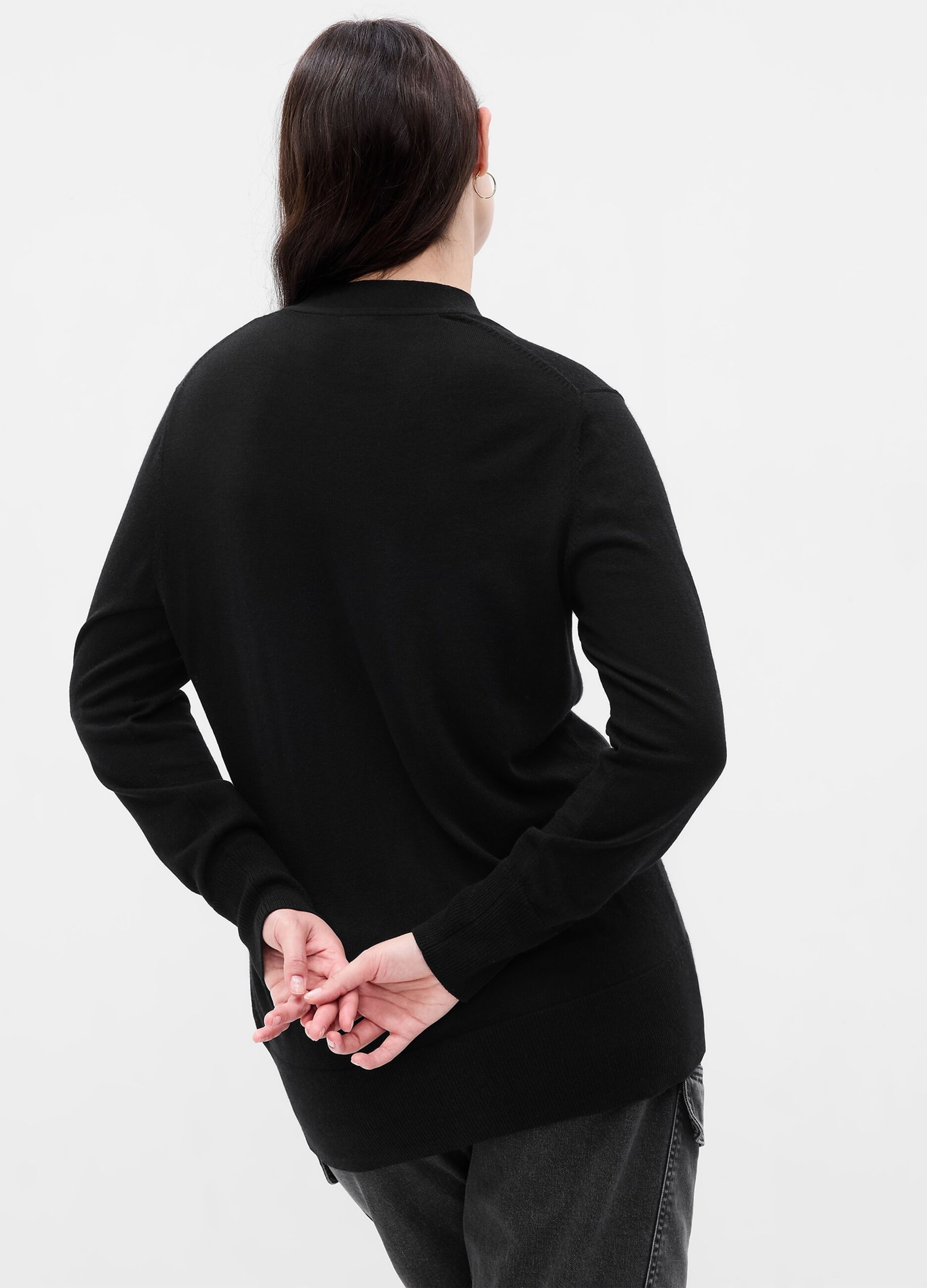 Merino wool cardigan with V neck_4