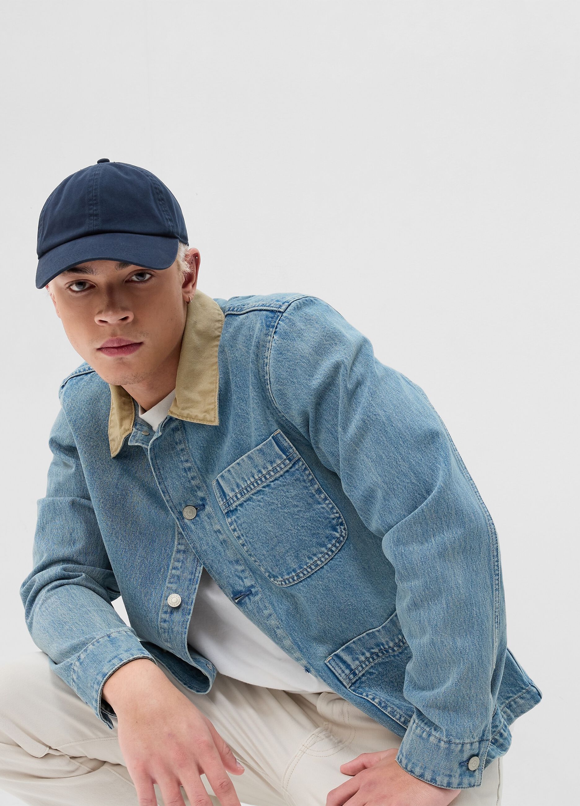 Giacca corta in denim colletto a contrasto_1