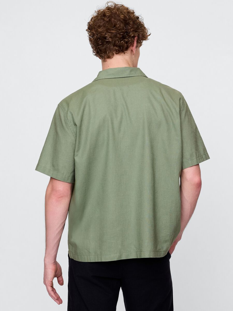 Camicia verde a maniche corte in lino e cotone Uomo_2