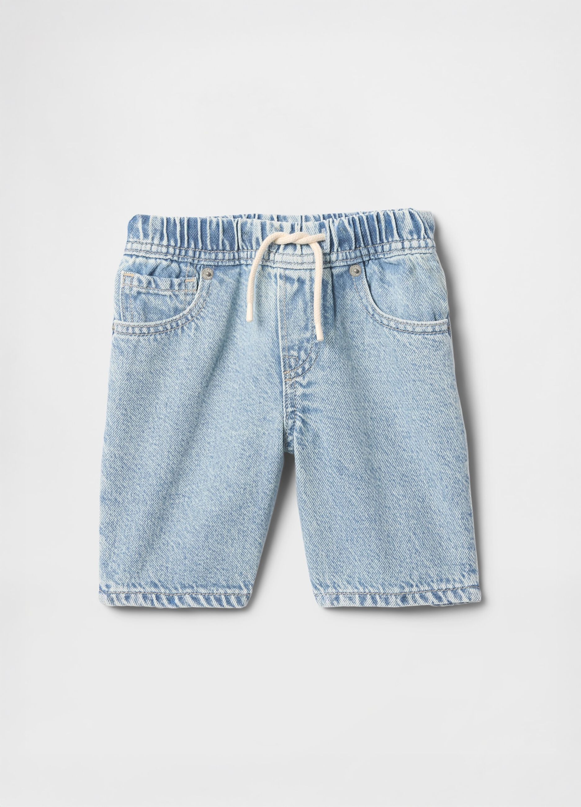 Shorts in denim