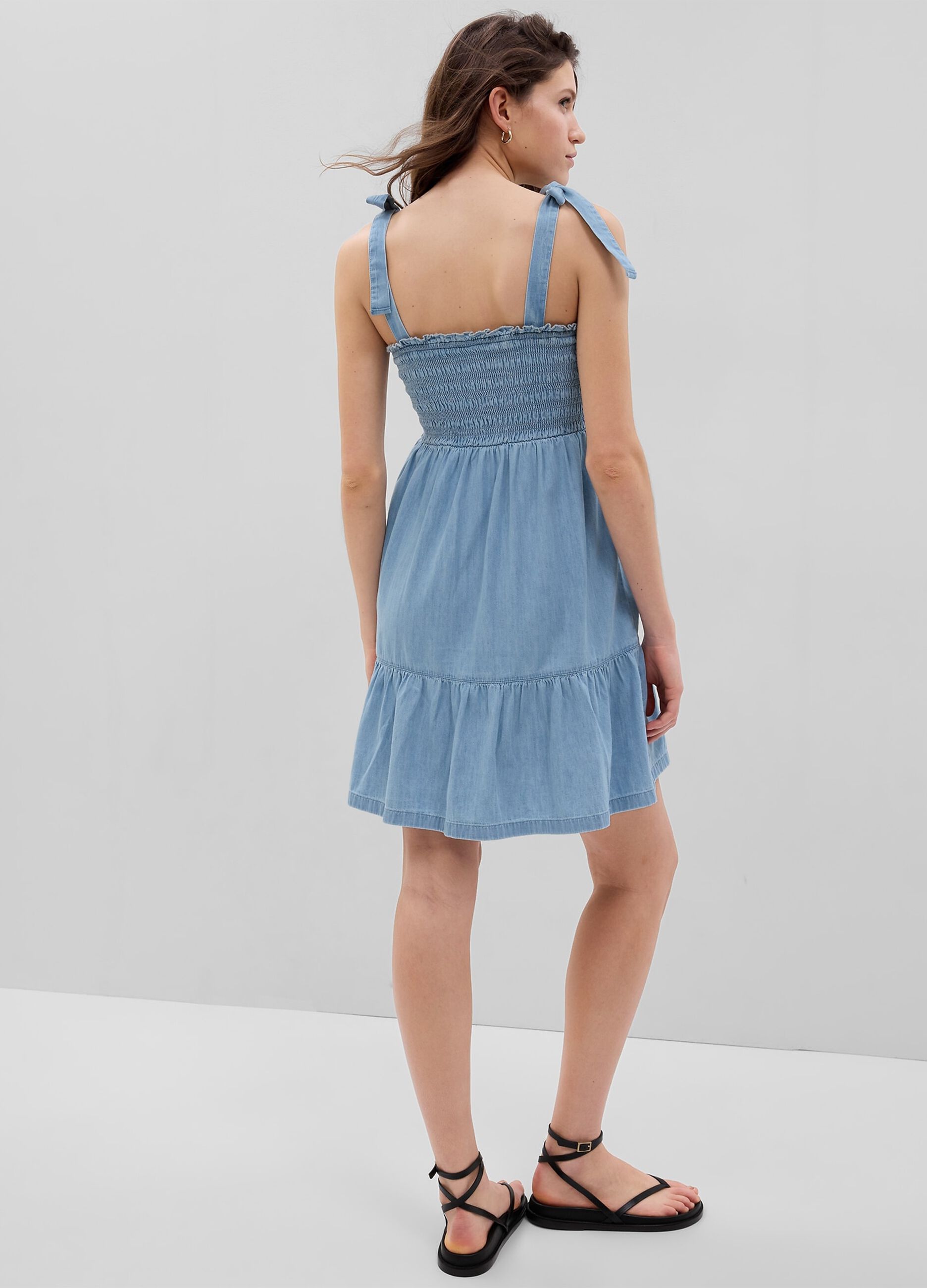 Short denim dress with smock stitch_1