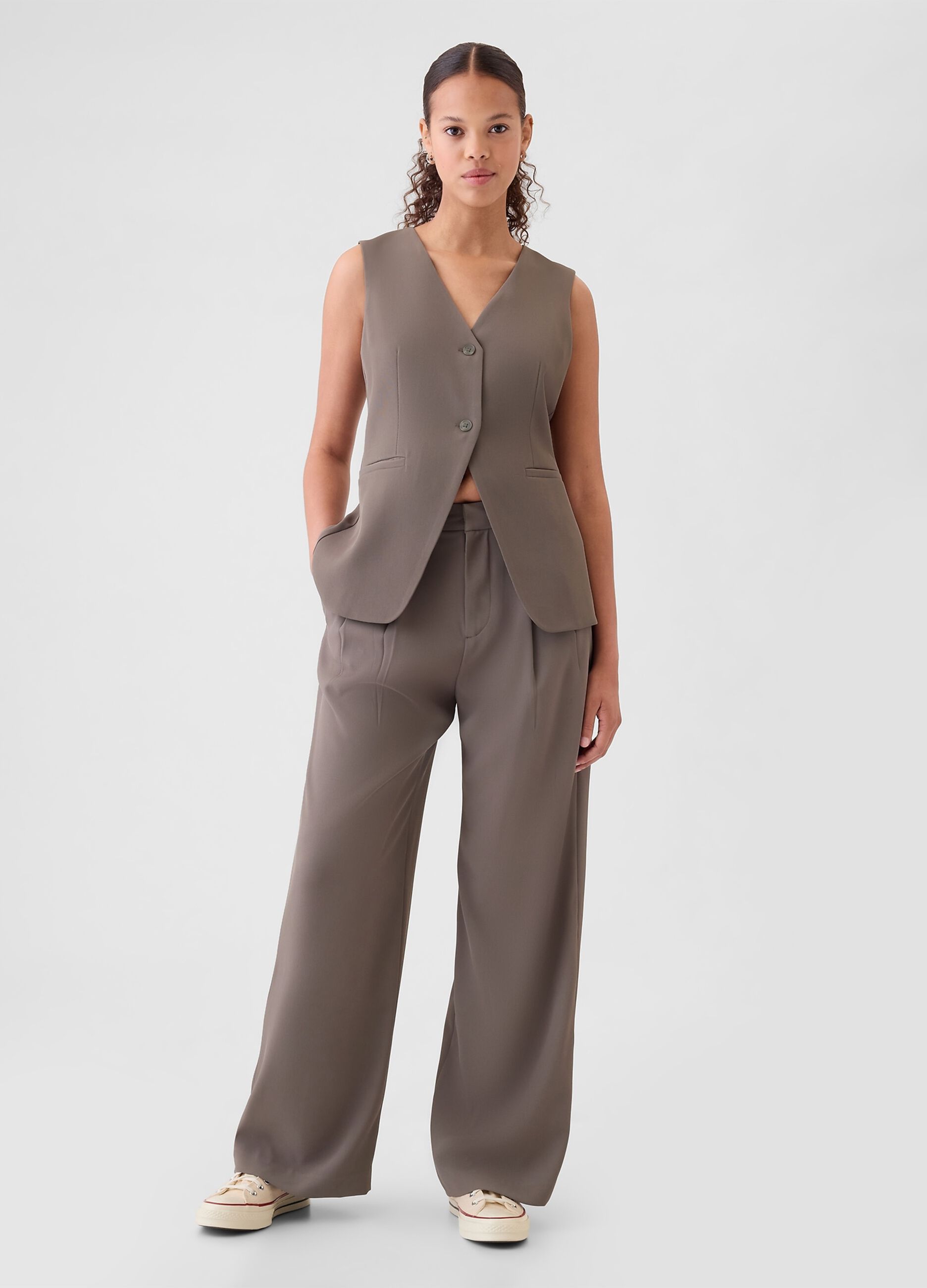 Pantalone a gamba larga con pinces