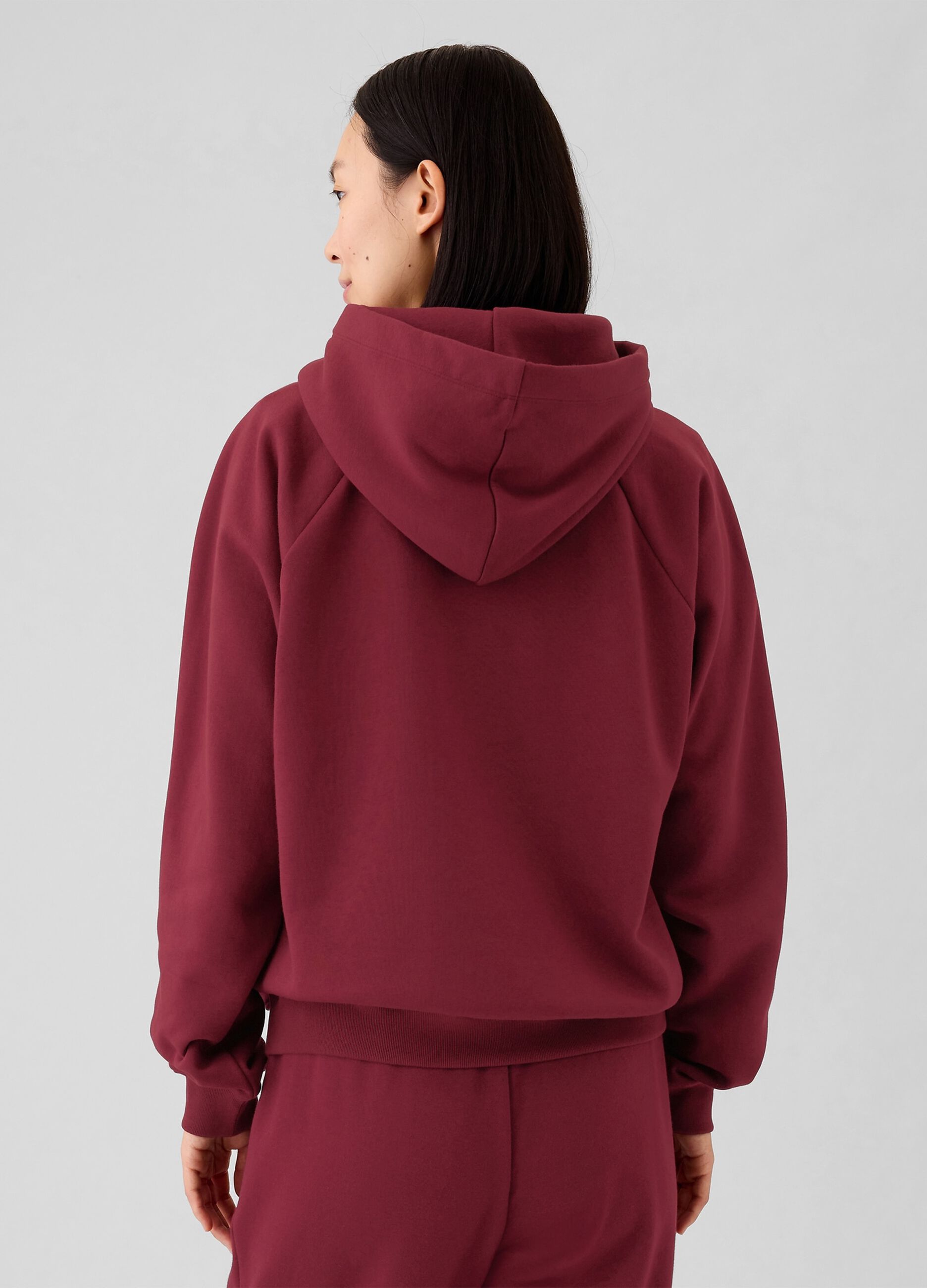 Felpa con cappuccio maniche raglan_2