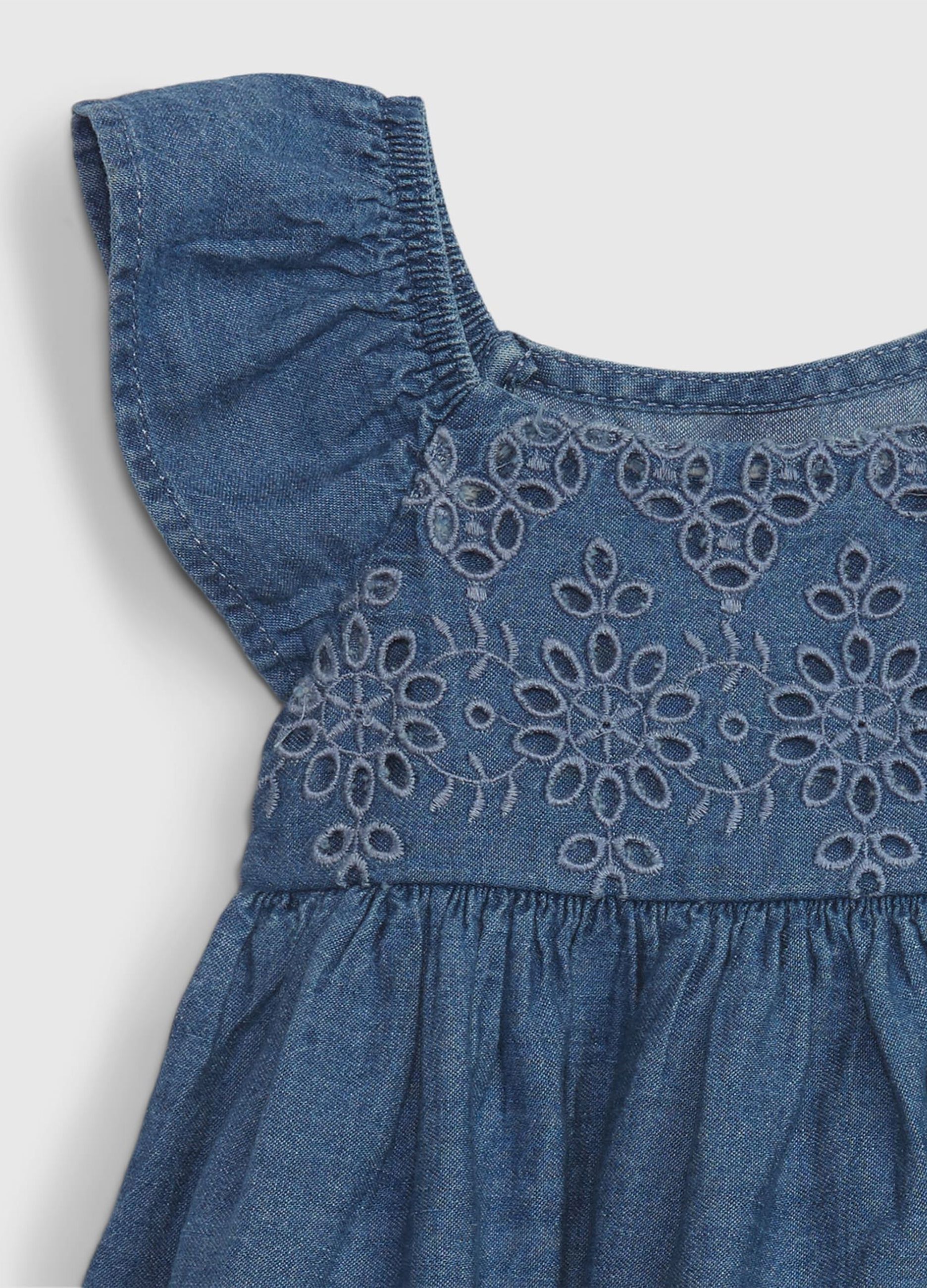 Denim dress with broderie anglaise details_2