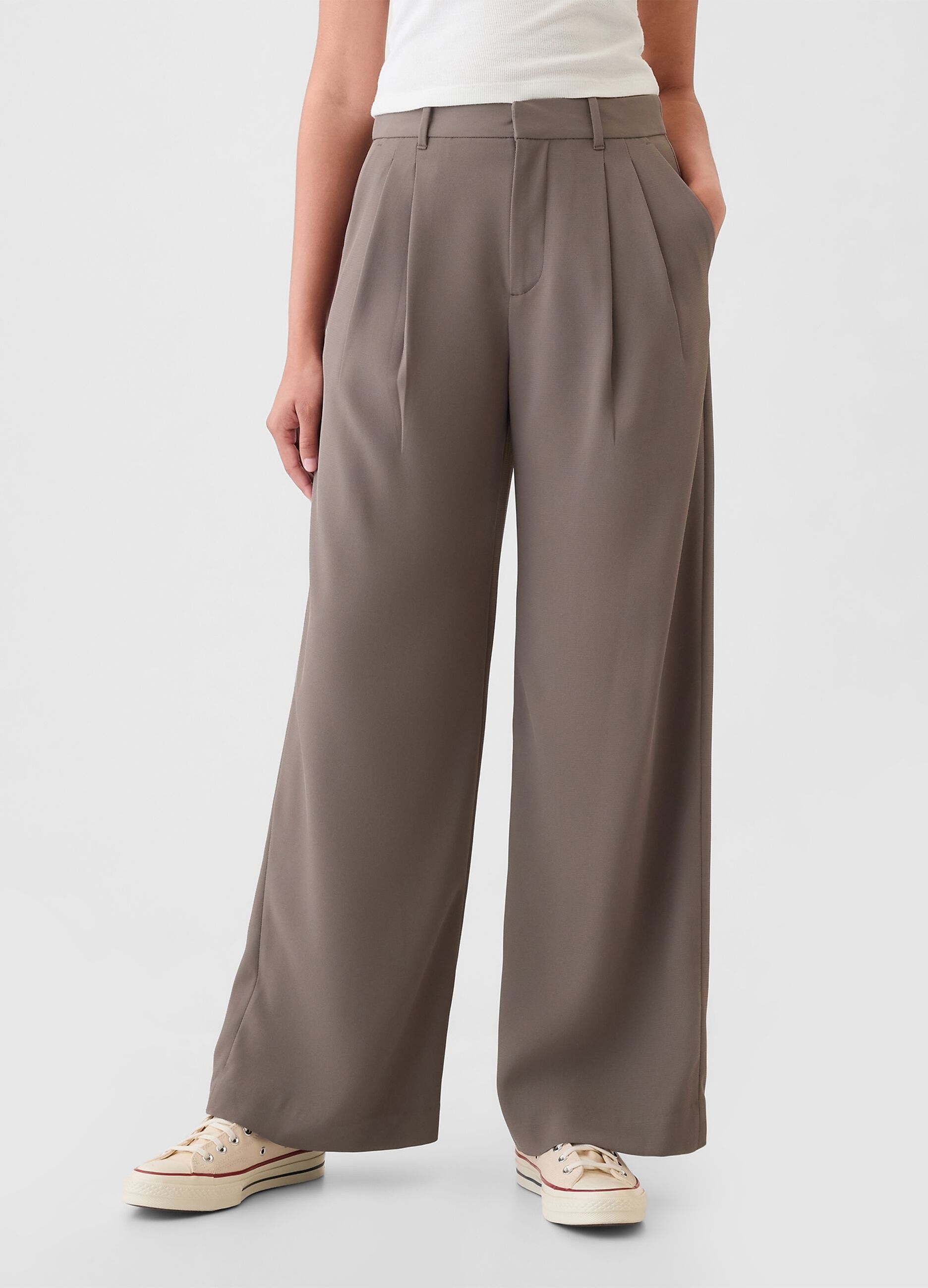 Pantalone a gamba larga con pinces_1