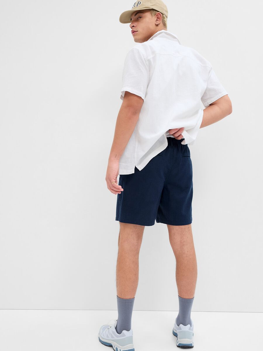 Shorts in lino e cotone Uomo_1