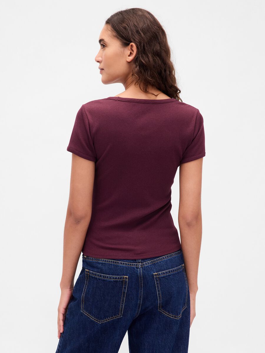 T-shirt viola elasticizzata a maniche corte Donna_1