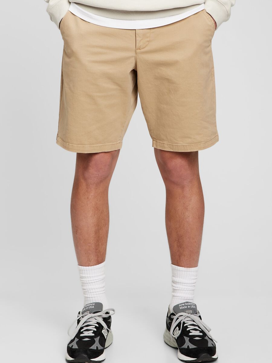 Stretch cotton chino Bermuda shorts Man_0