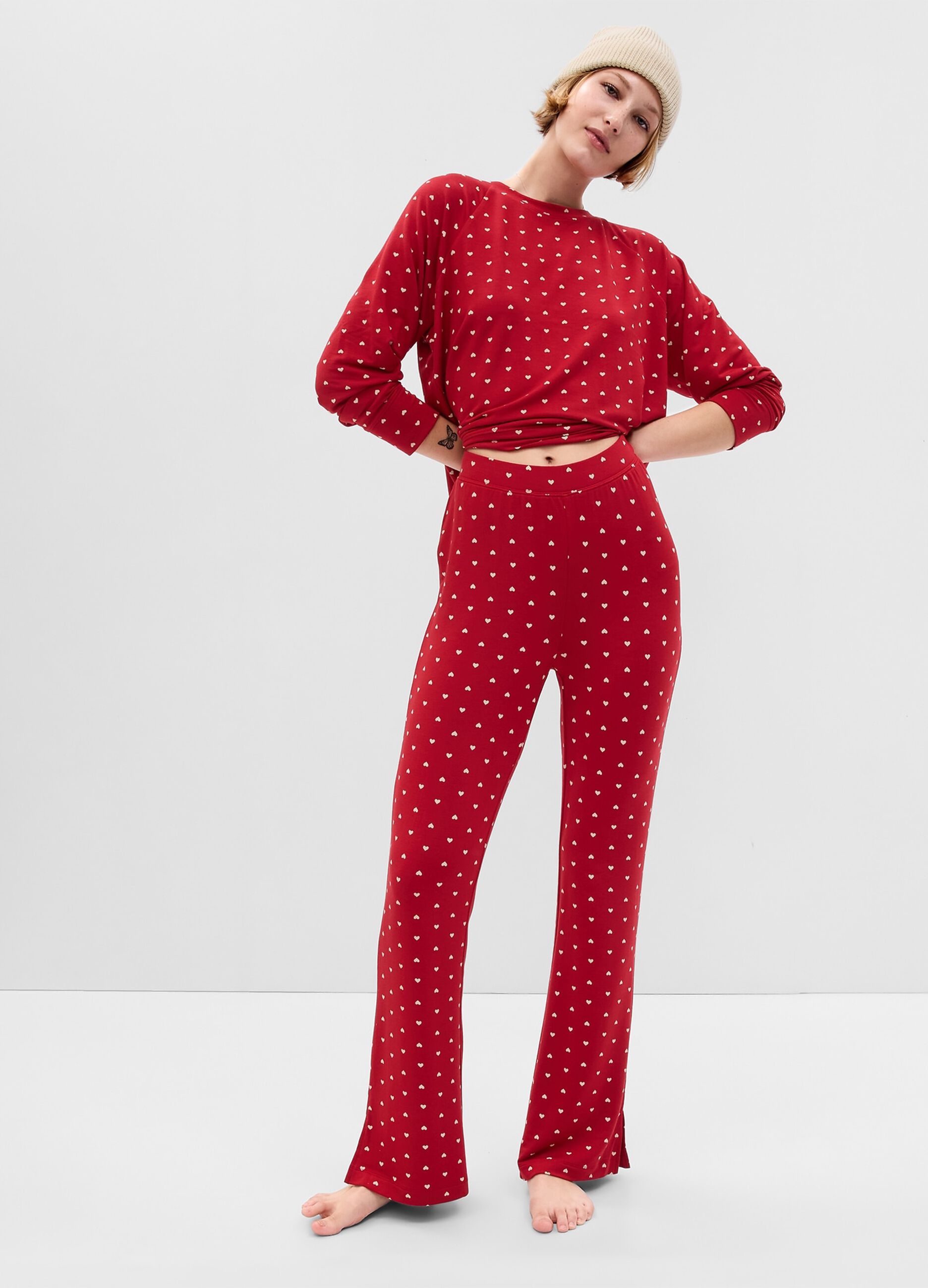 Full-length pyjama bottoms with hearts print