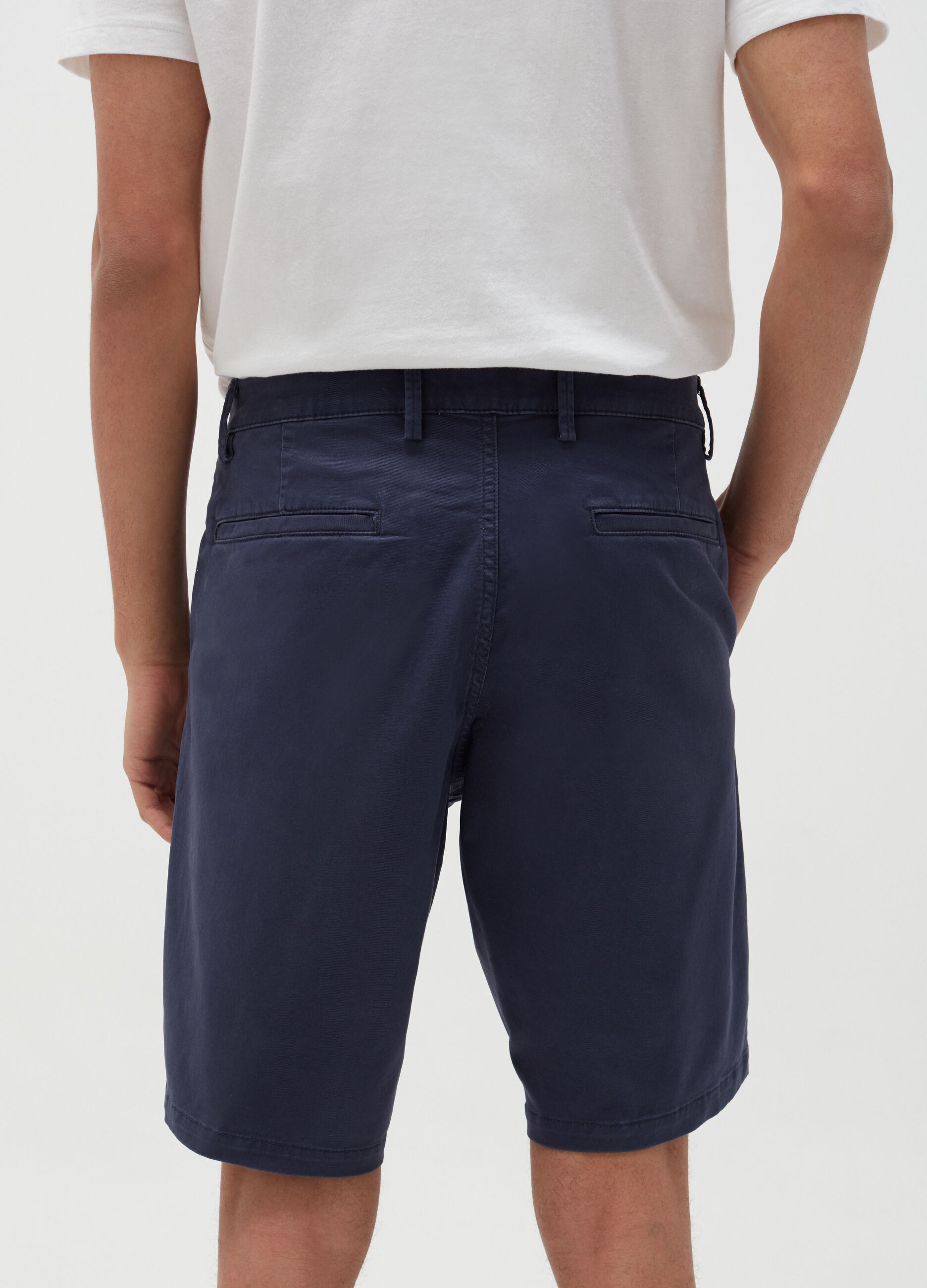 Bermuda chino in cotone e Lyocell