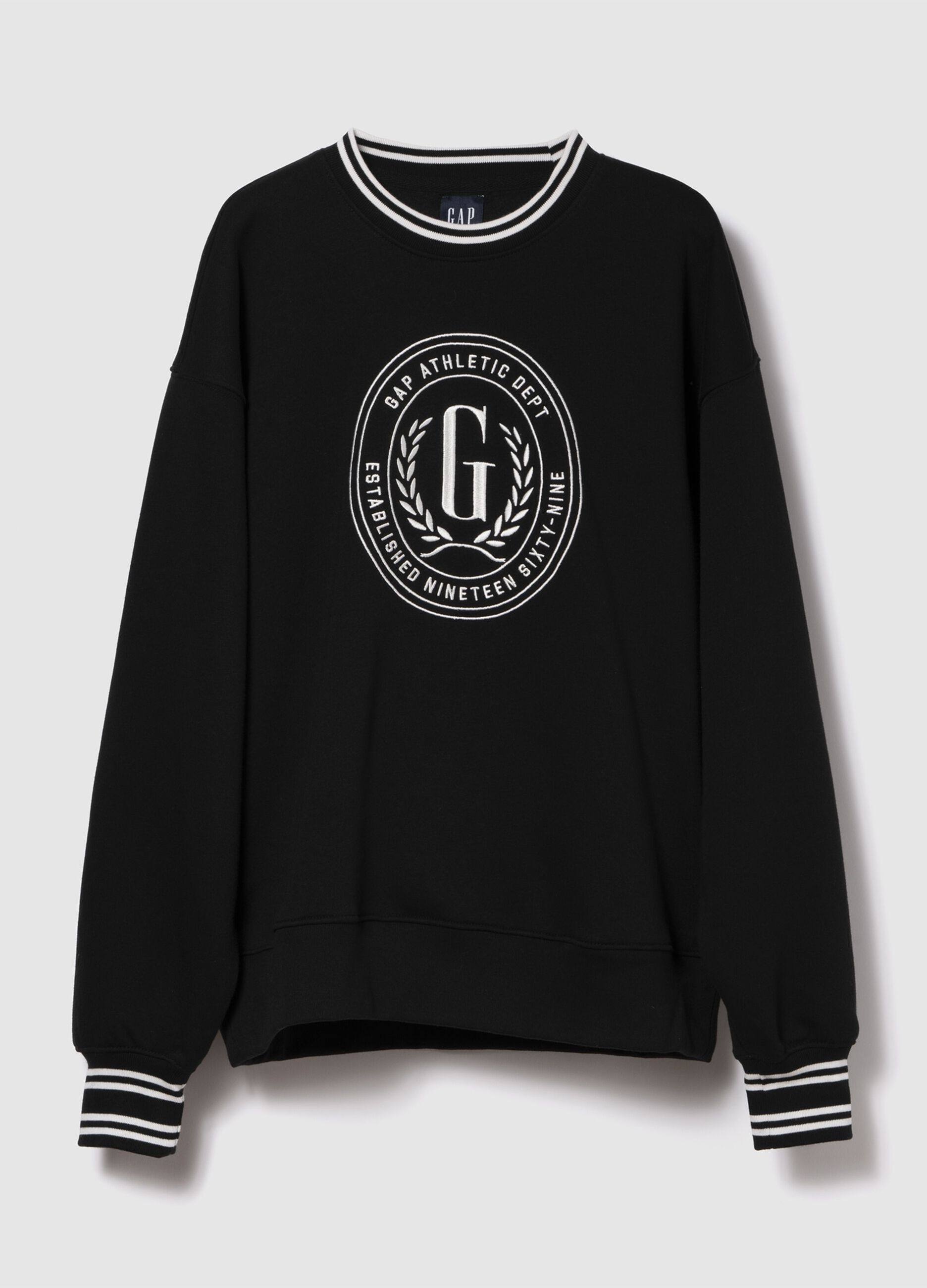 Black crew neck sweatshirt