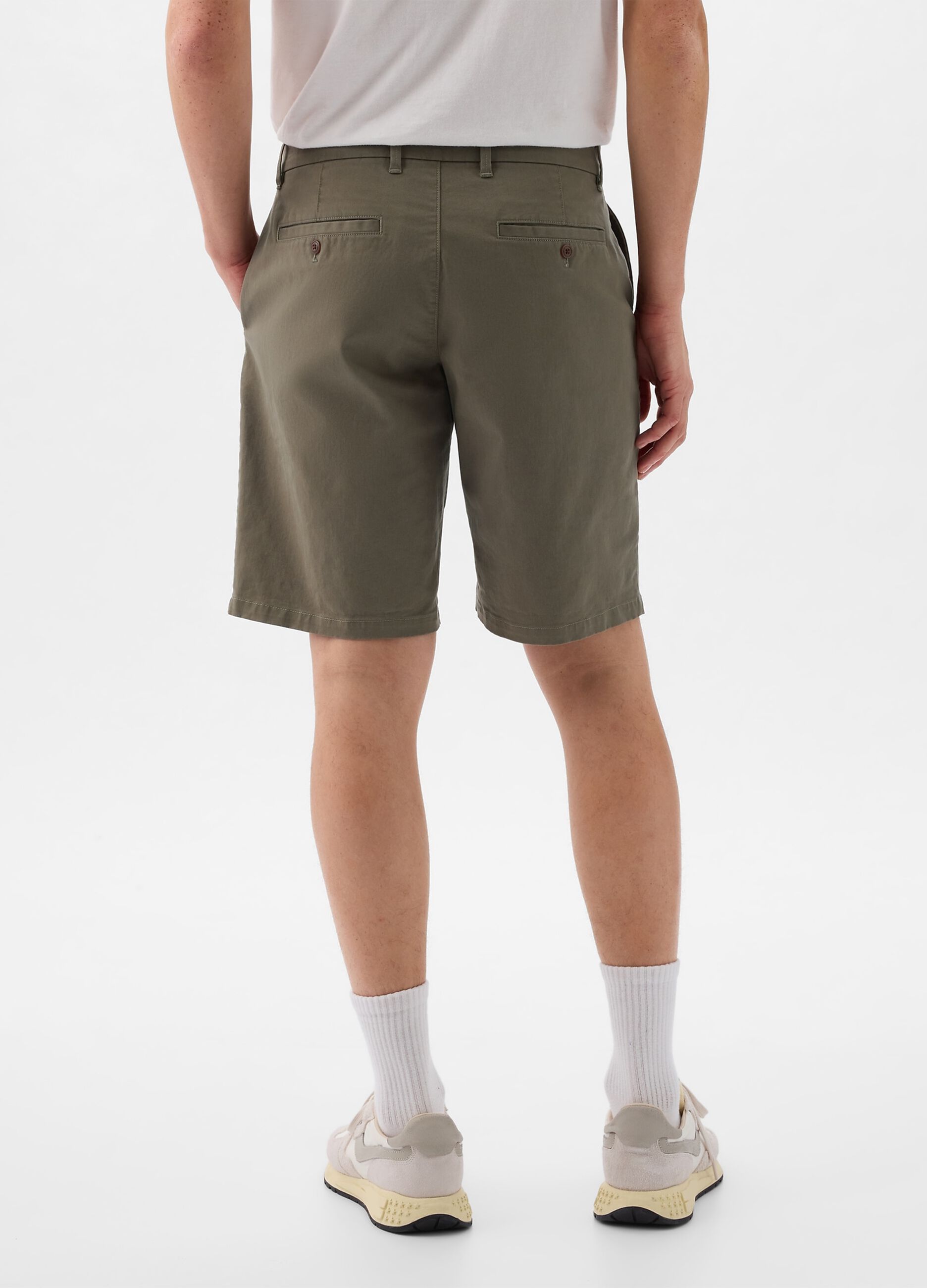 Relaxed-fit Bermuda shorts in stretch cotton_3