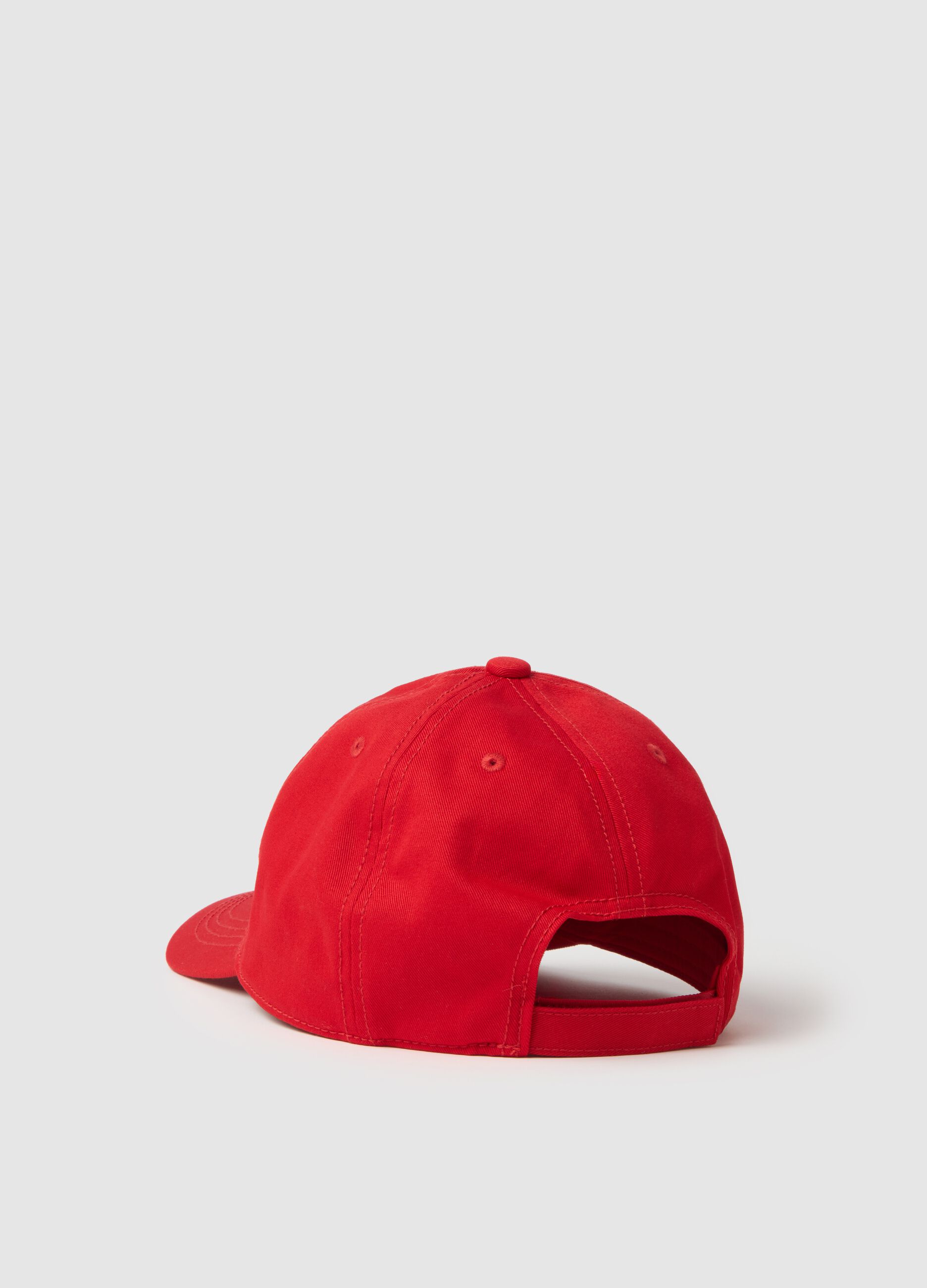 Baseball cap with logo patch_1