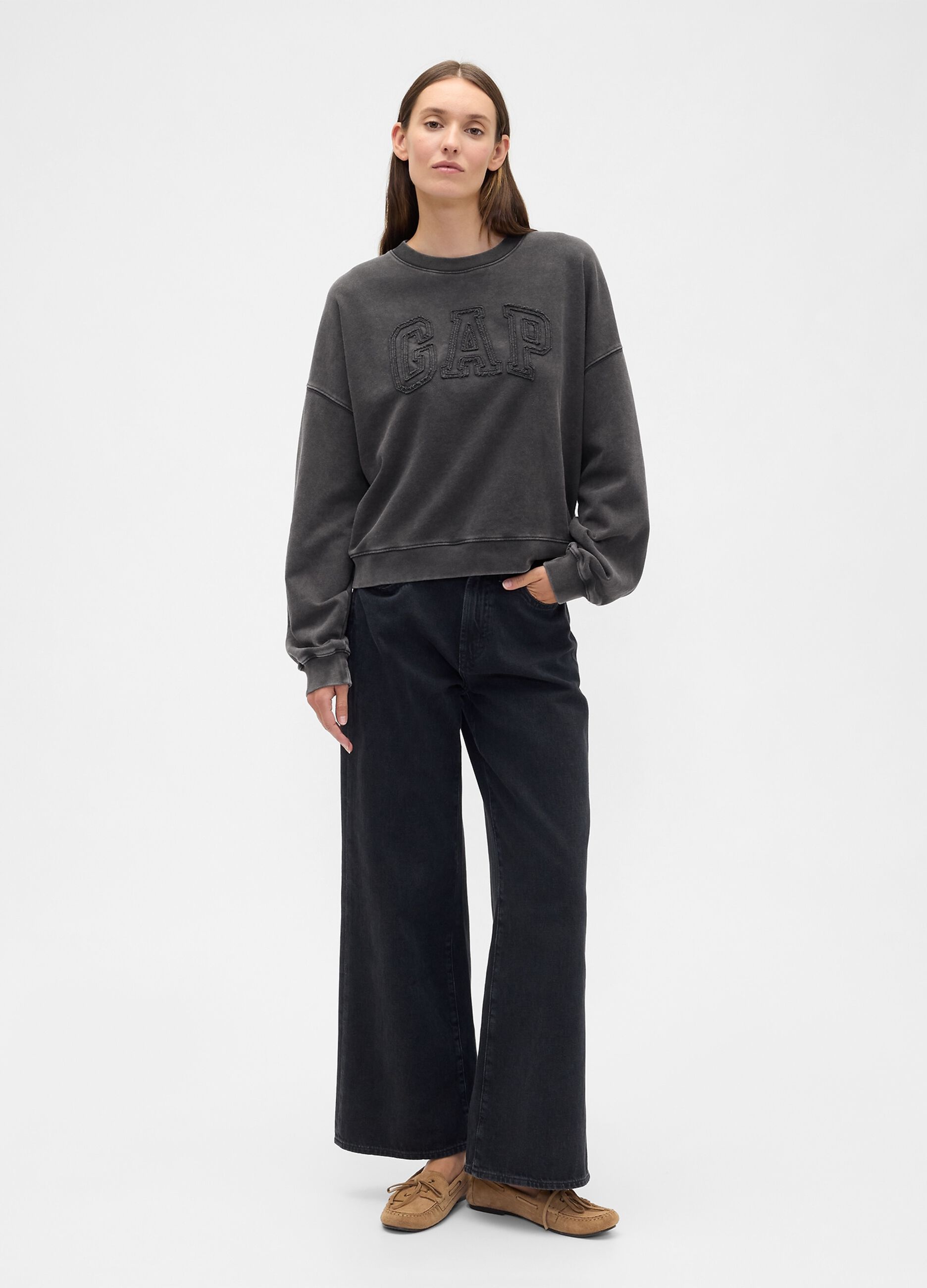 Grey sweatshirt with embroidered logo