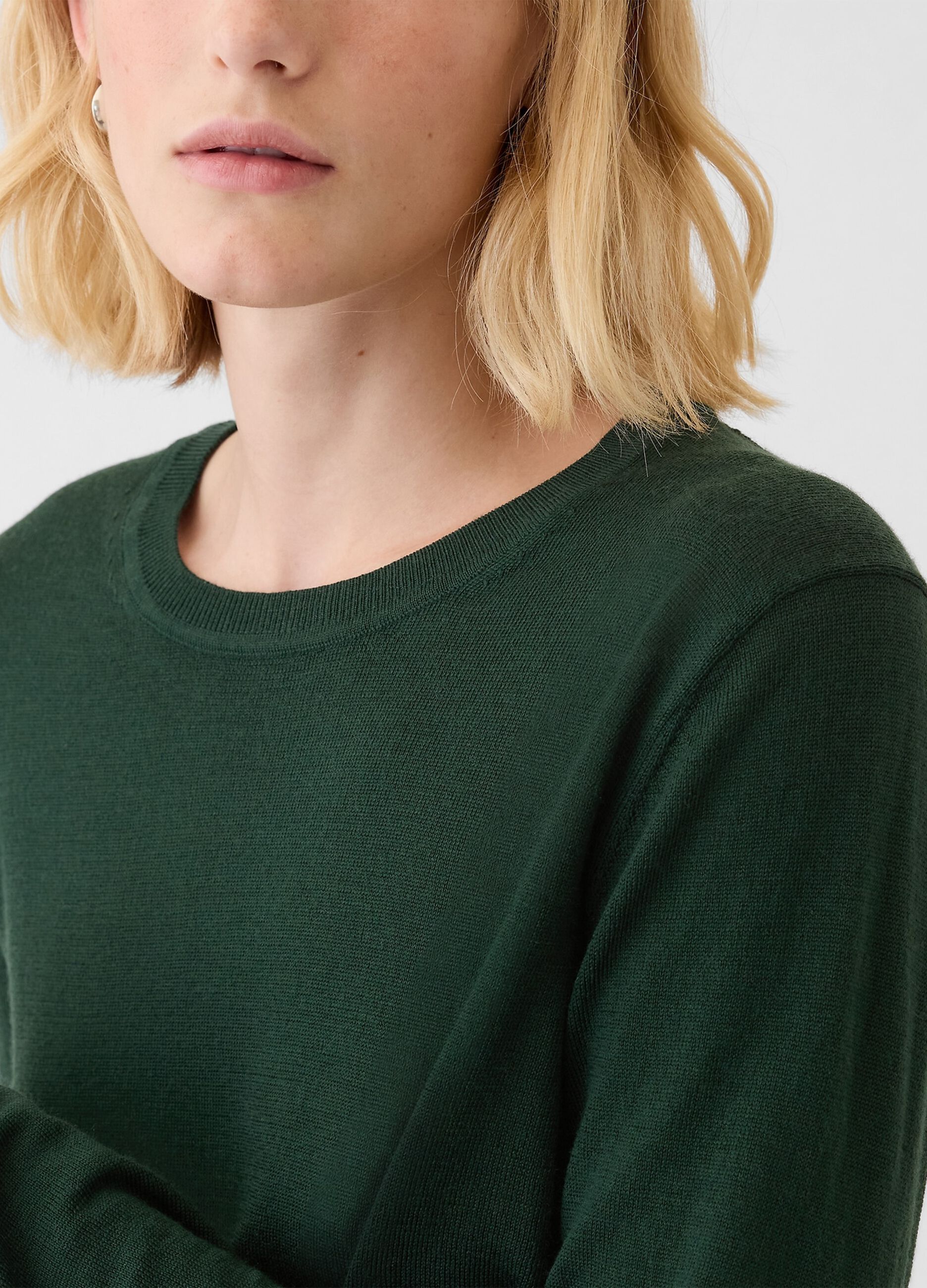 Pullover girocollo in lana merino_3