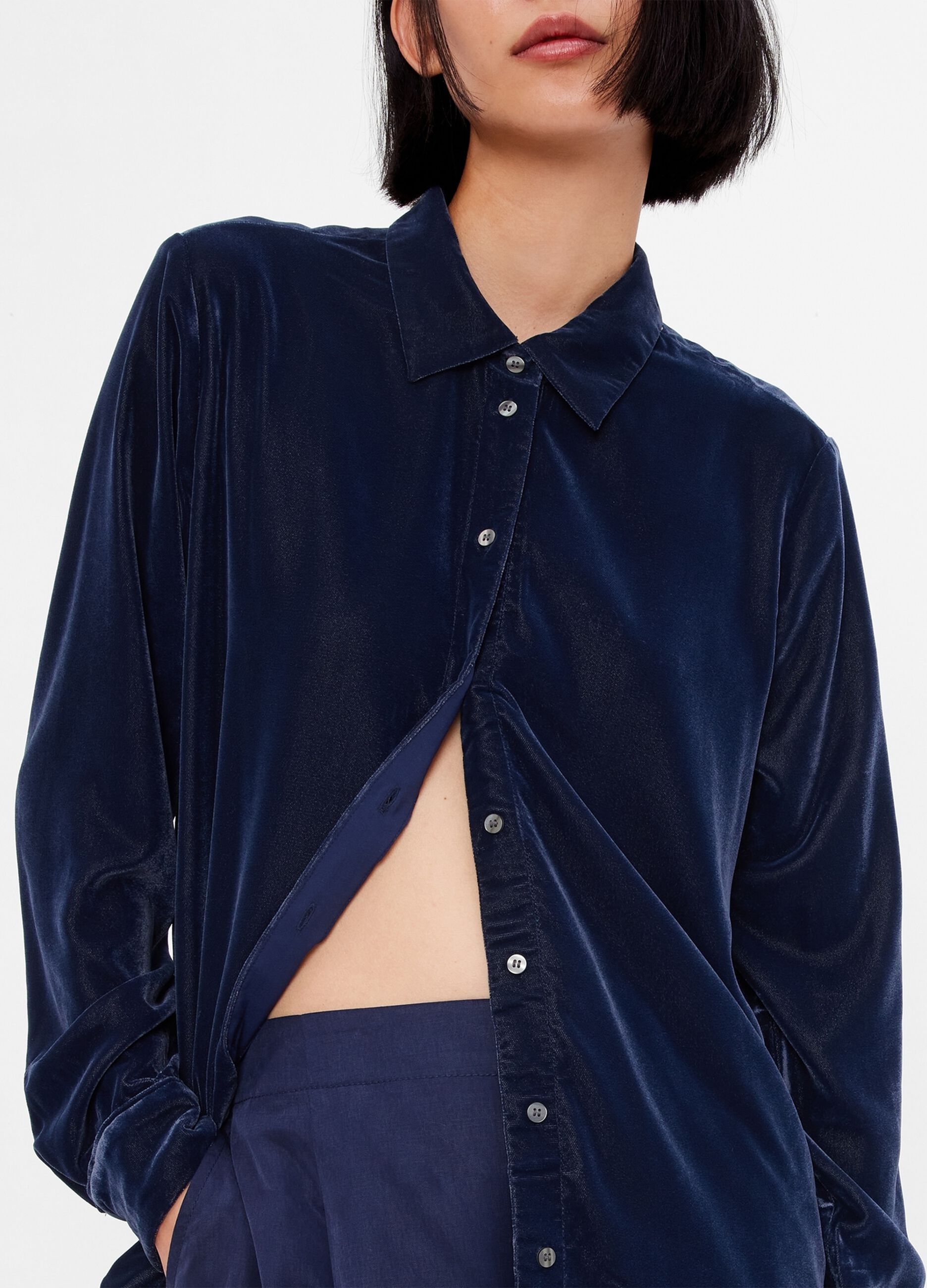 Solid colour velvet shirt_2