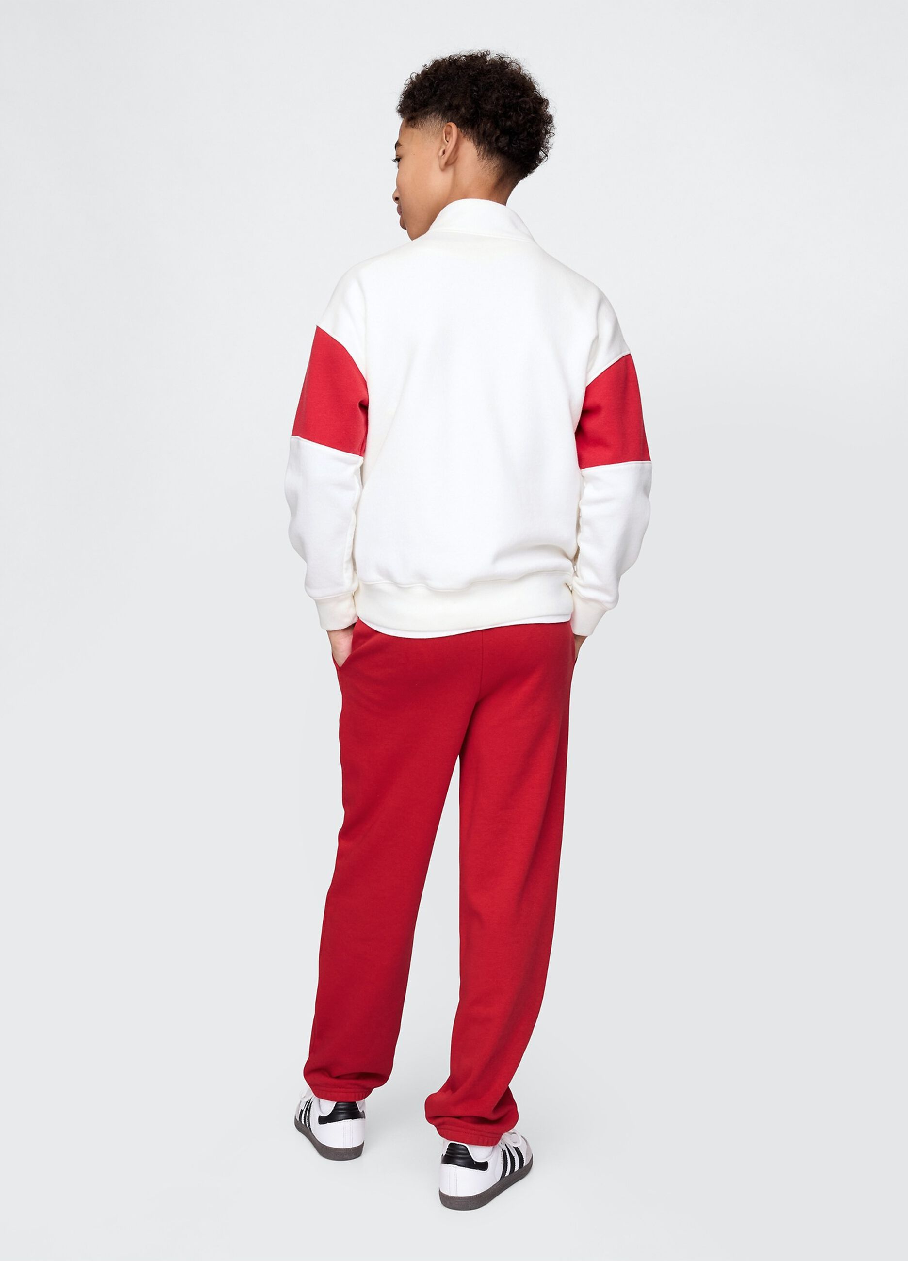 Set sportivo bianco e rosso GAP_2