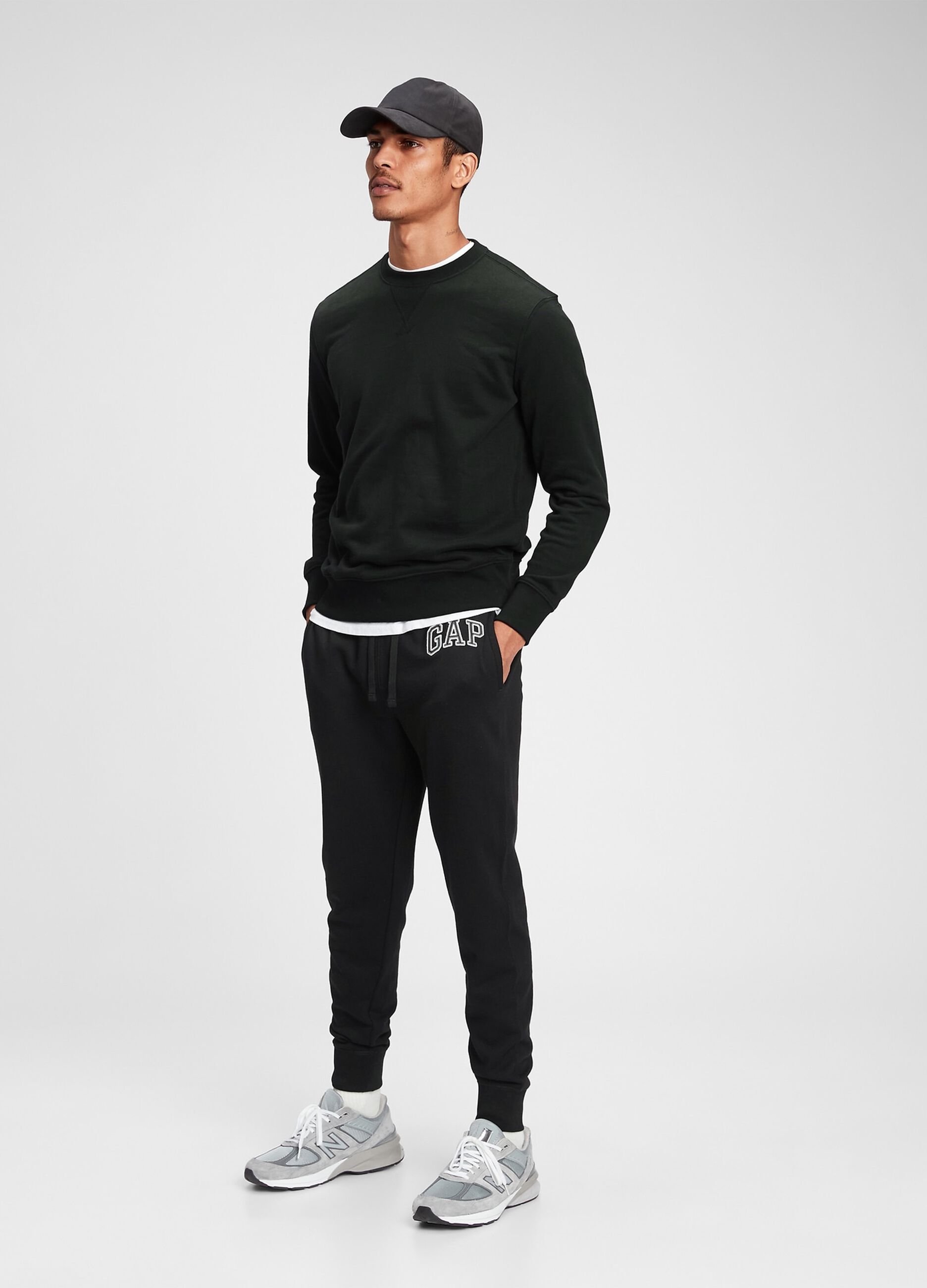 Fleece joggers with logo embroidery