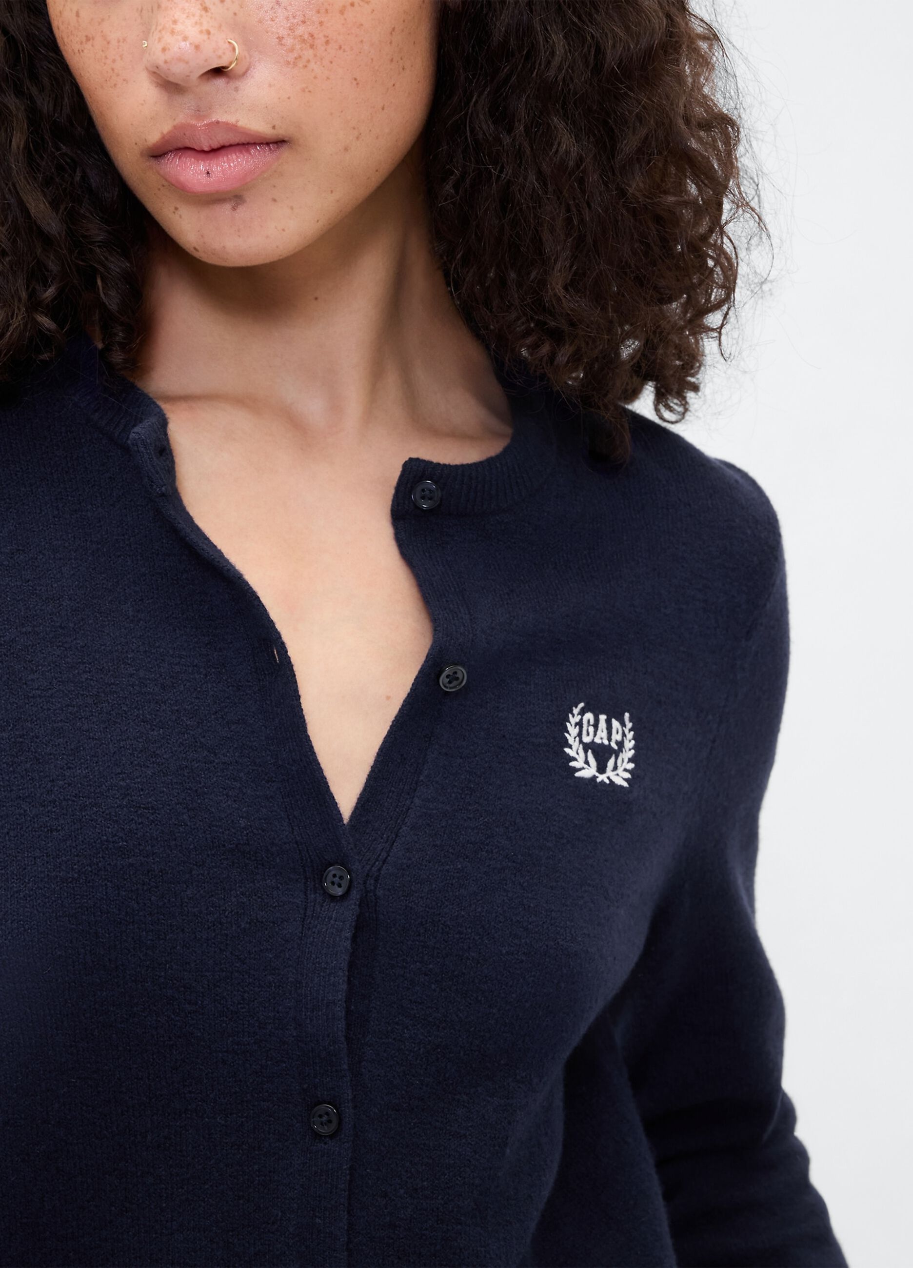 Cardigan CashSoft con bottoni e logo