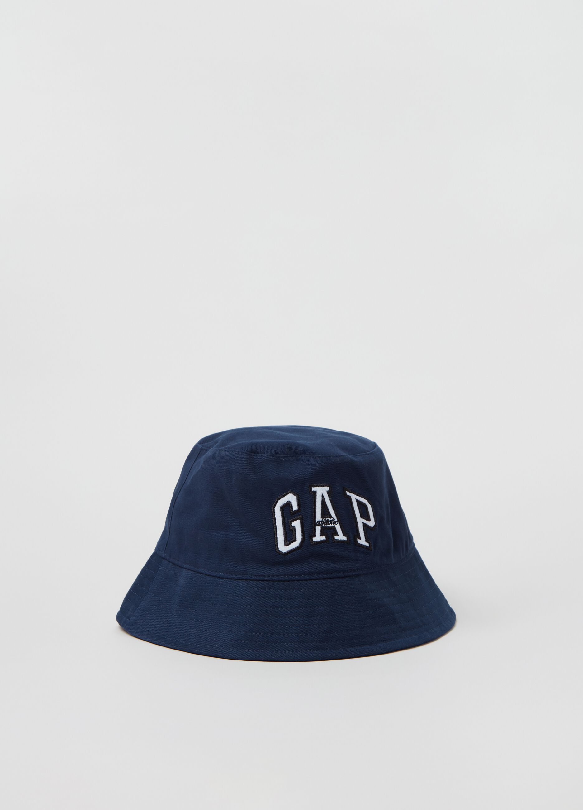 Fishing hat with logo embroidery_1