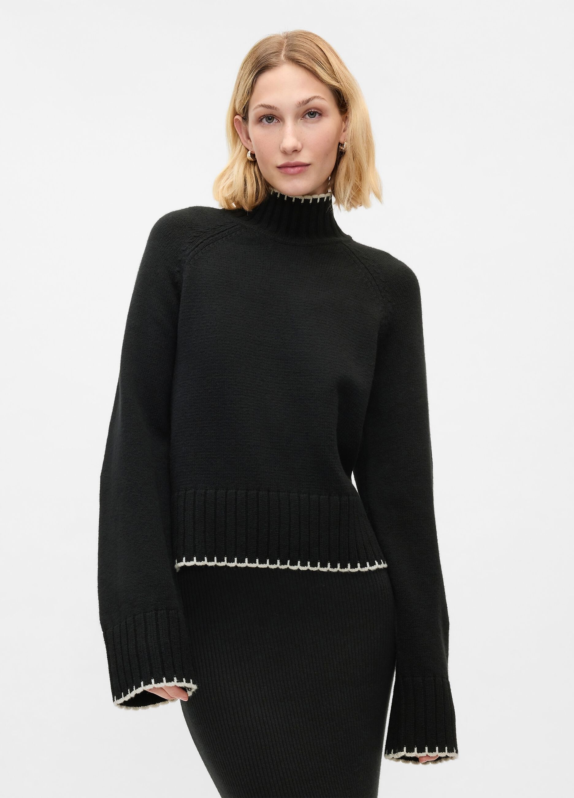 Pullover a collo alto 