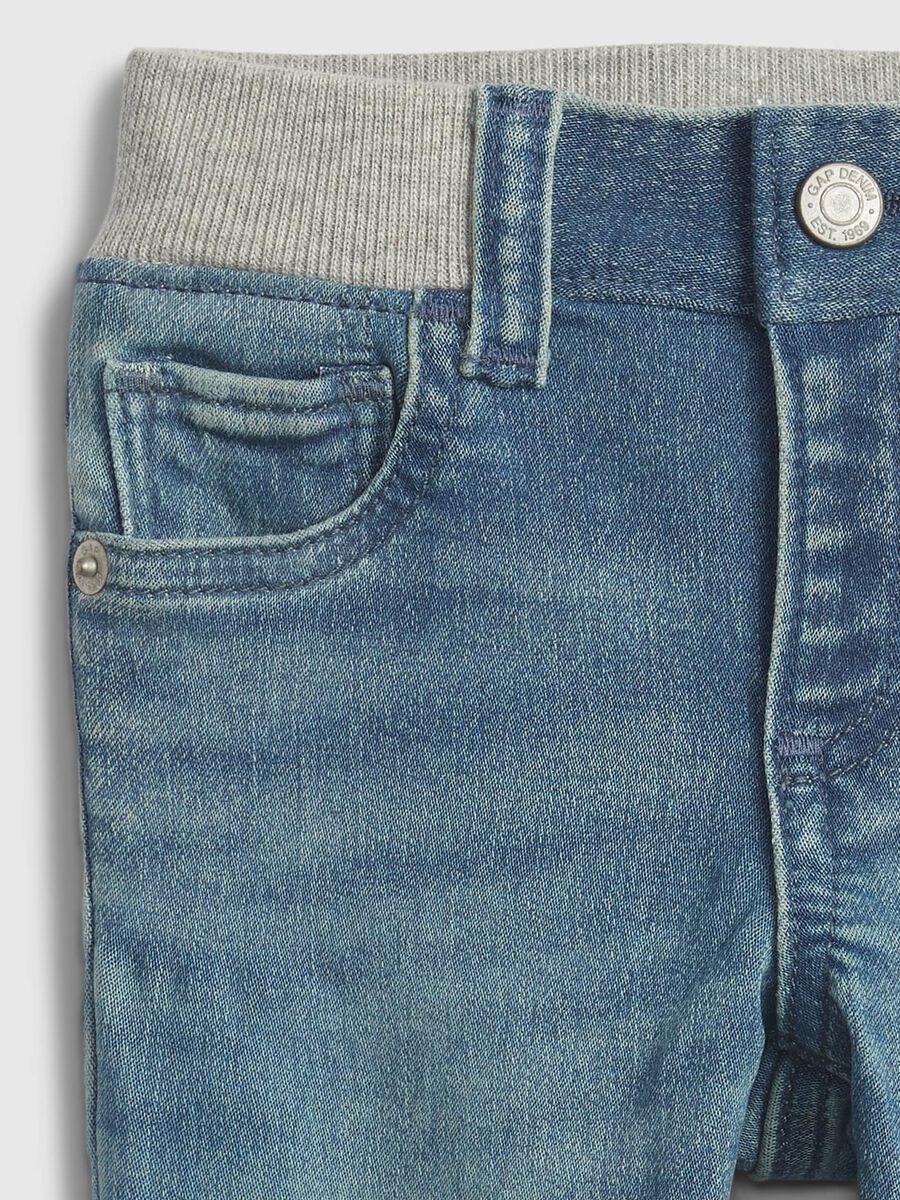 Slim-fit jeans with five pockets Newborn Boy_2