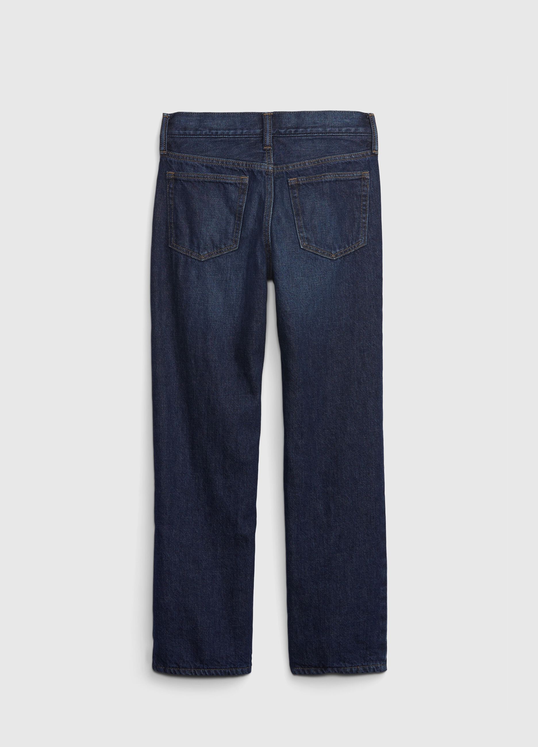 5-pocket, regular fit jeans.